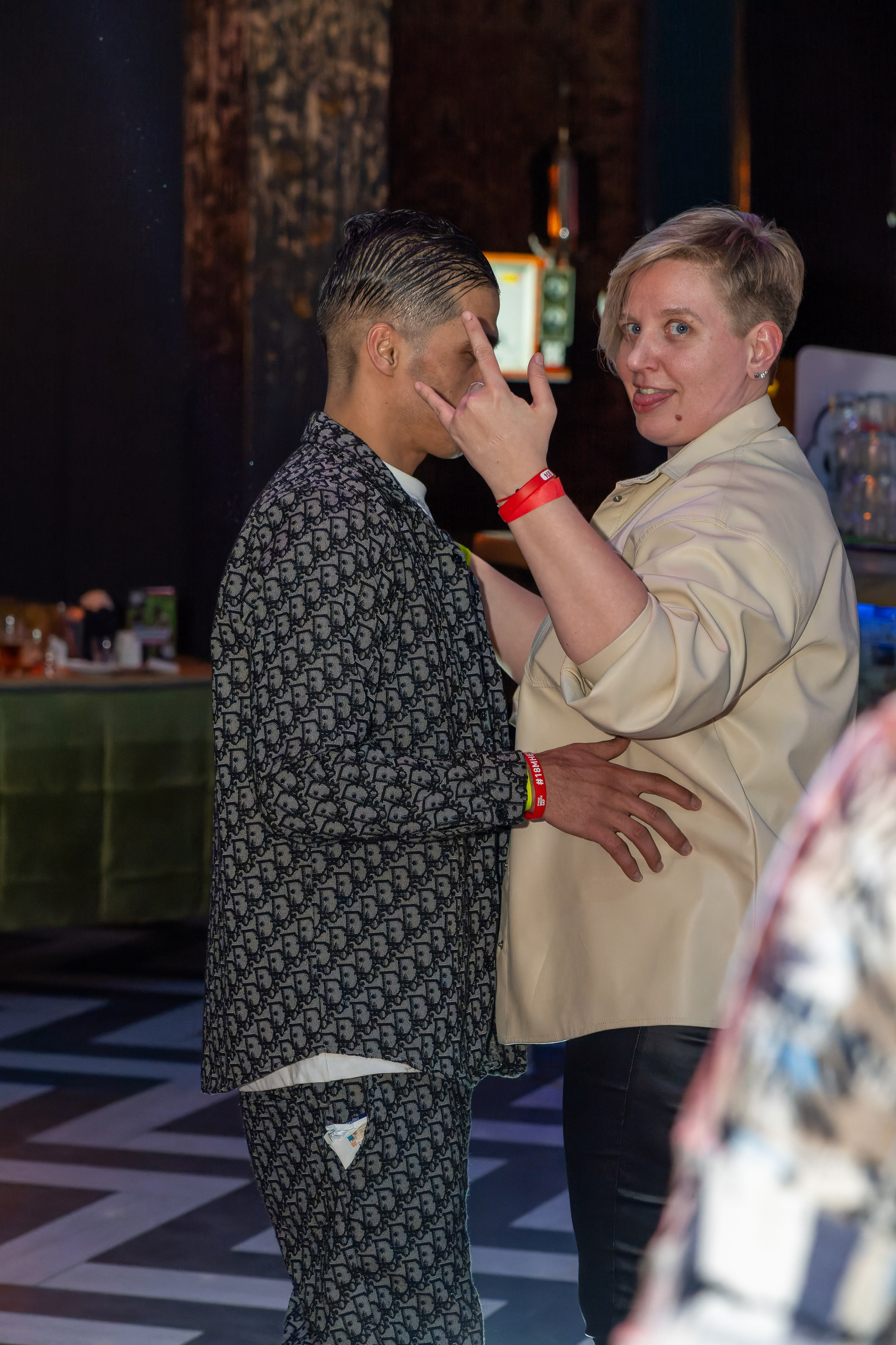 Съёмка мероприятия в баре Руки вверх. «Студия DRONAVT`s» — видеосъёмка и фотография г. Москва