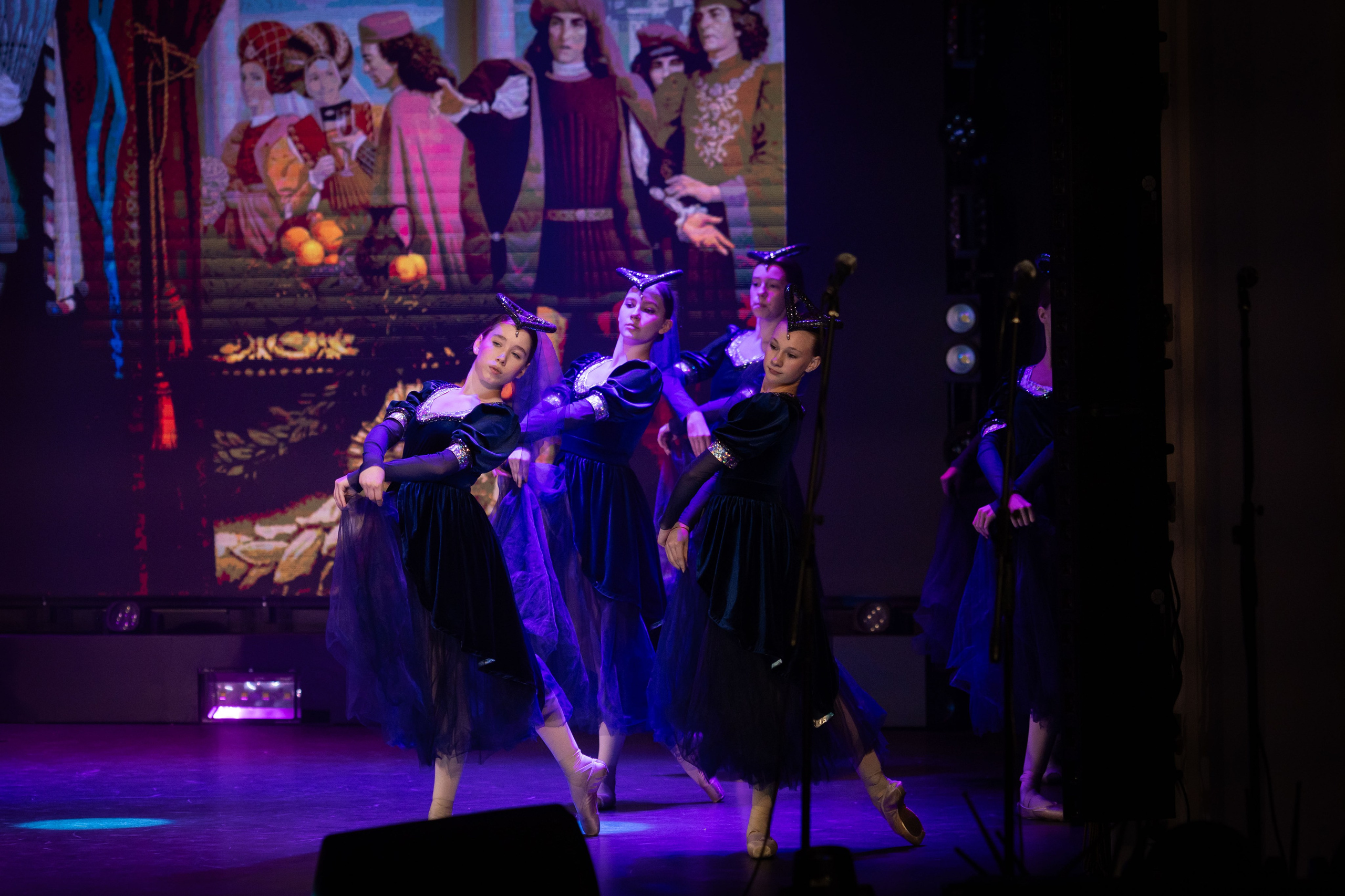 Дк Воровского отчетный концерт. Семейный и детский фотограф Анна Петракова