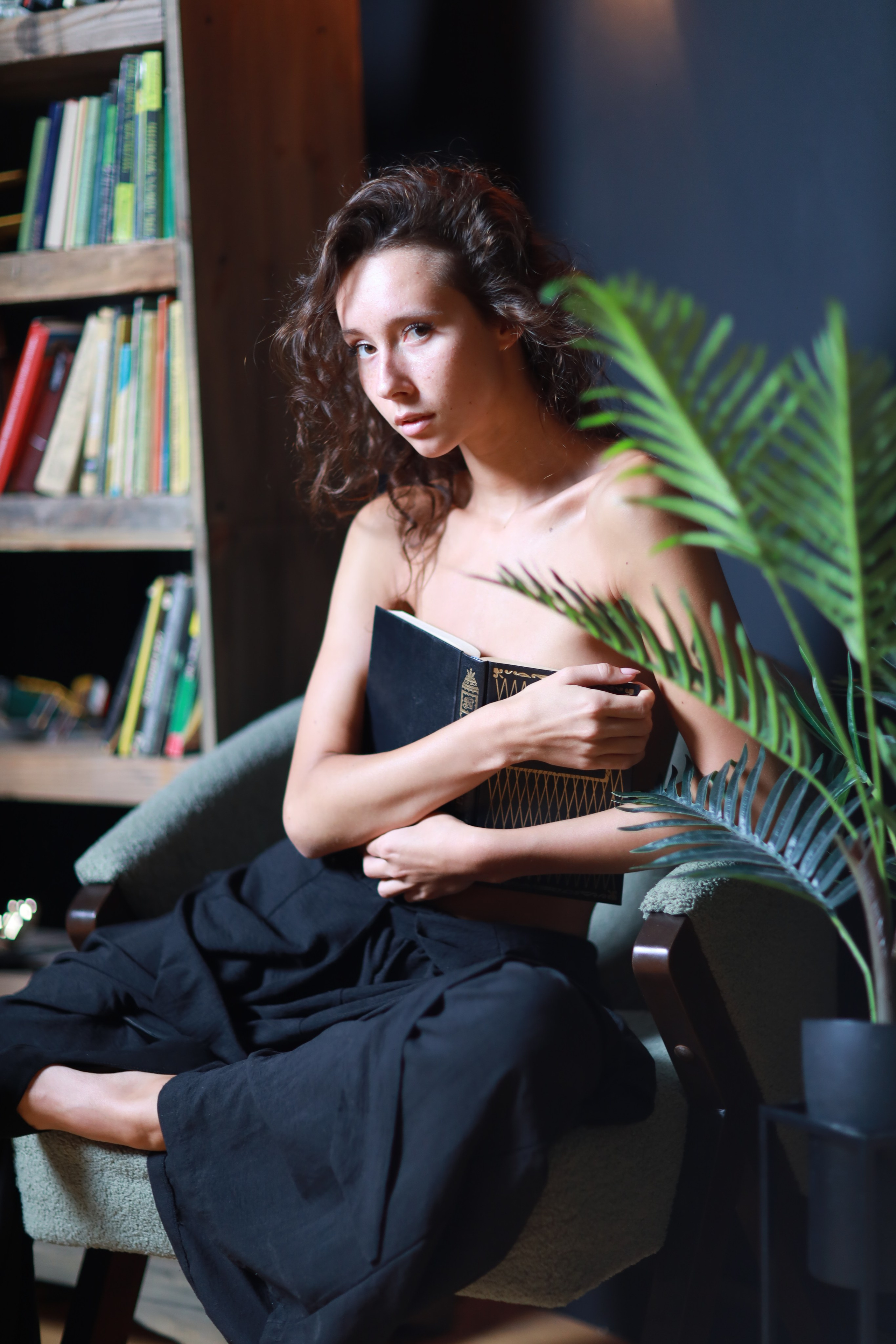 Настя. Съемка в студии под ваш запрос, студийные съемки, фотографии архитектурных объектов — Александр Евстигнеев — фотограф Москва