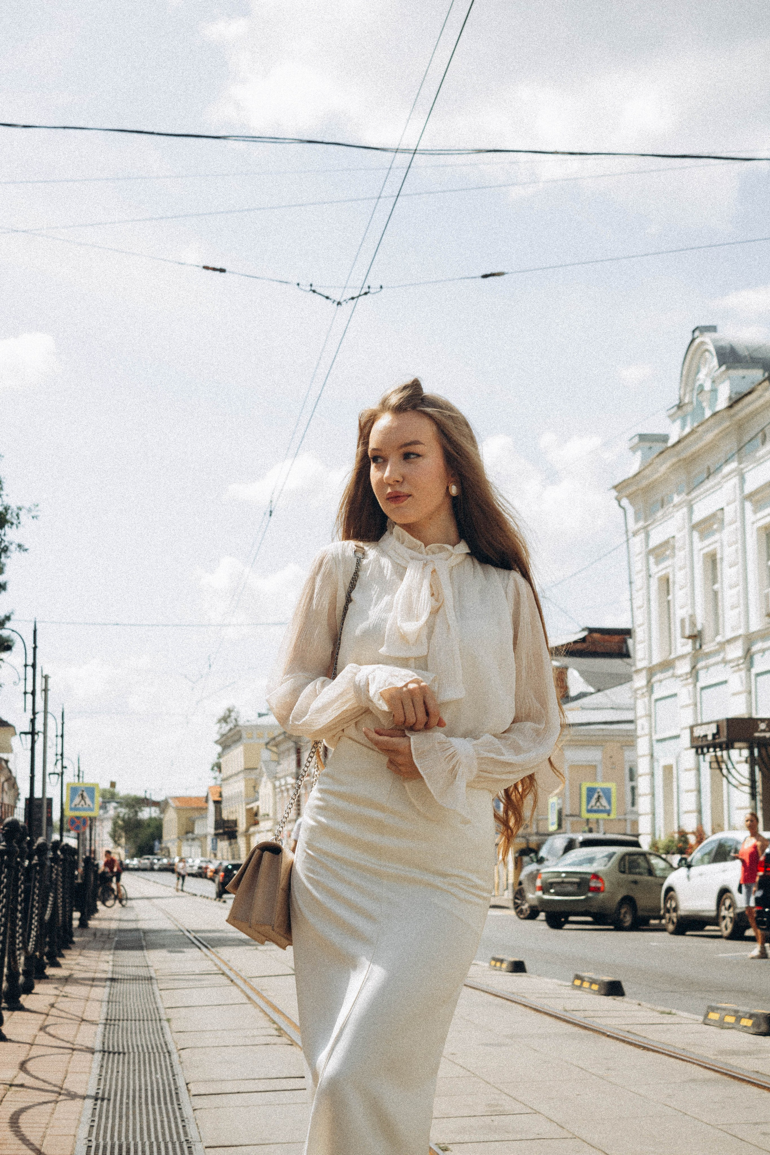 Sofiya. Я — Алёна и я фотографирую красиво (е)