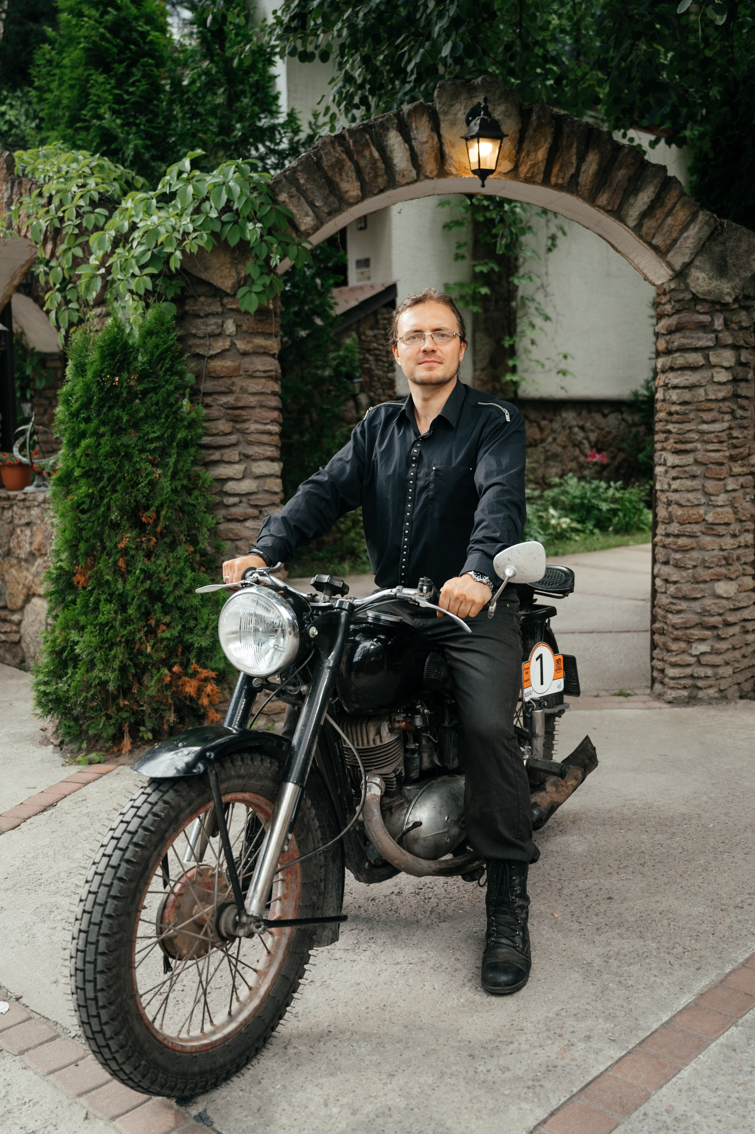 Никита и Фаина. Свадебный и студийный фотограф Ирина Котикова