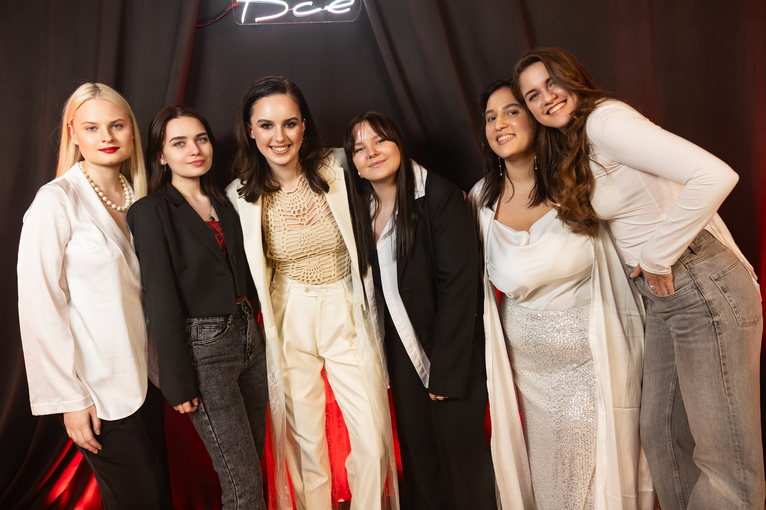 ALENA BURLOVA «МОЖНО ВСЕ». ARSENY TIMOSHENKO PHOTOGRAPHER