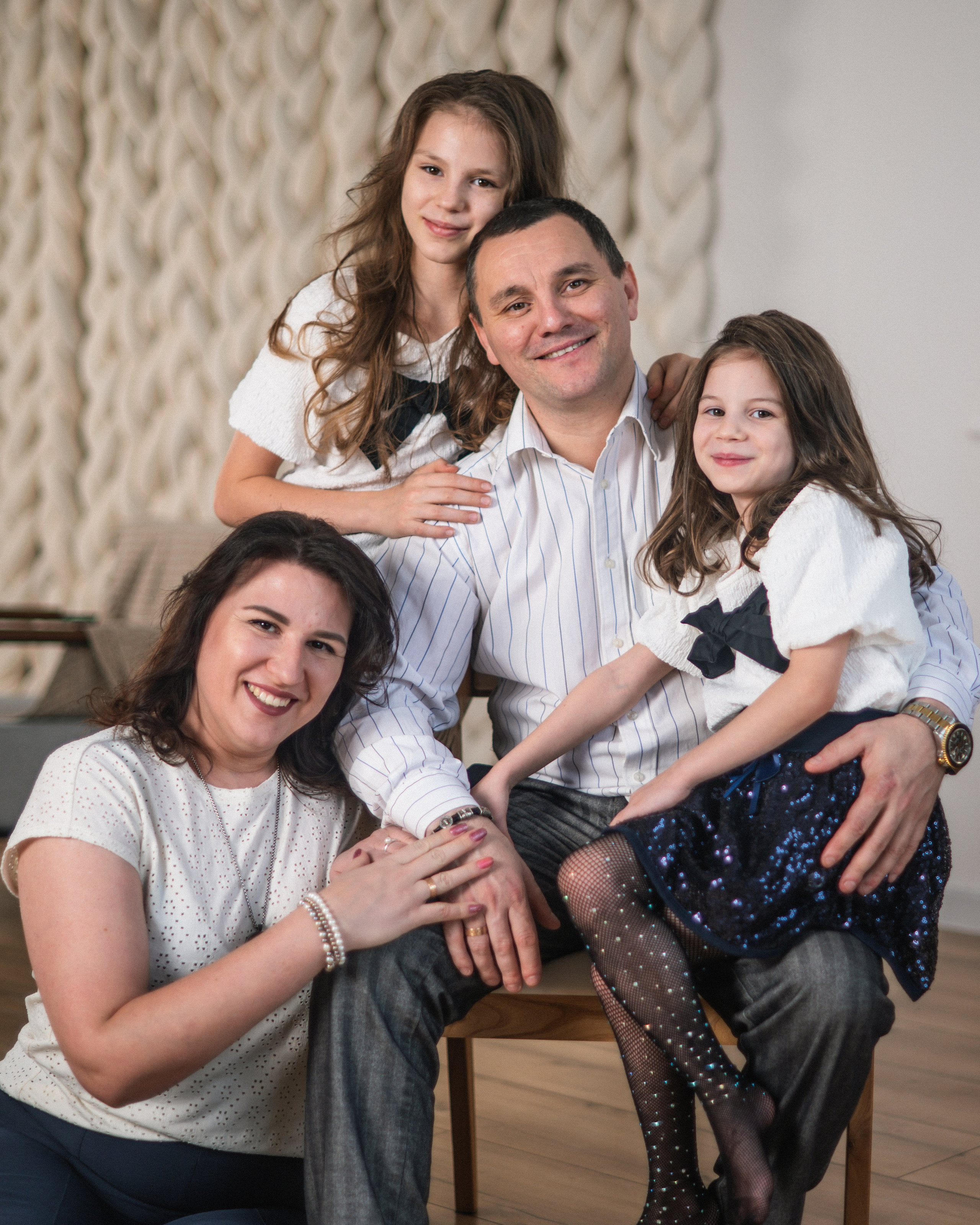 Семейная Фотосессия. Я Ольга Казанцева, фотографирую снимаю ваши киноистории и печатаю фото и цифровые портреты на холсте