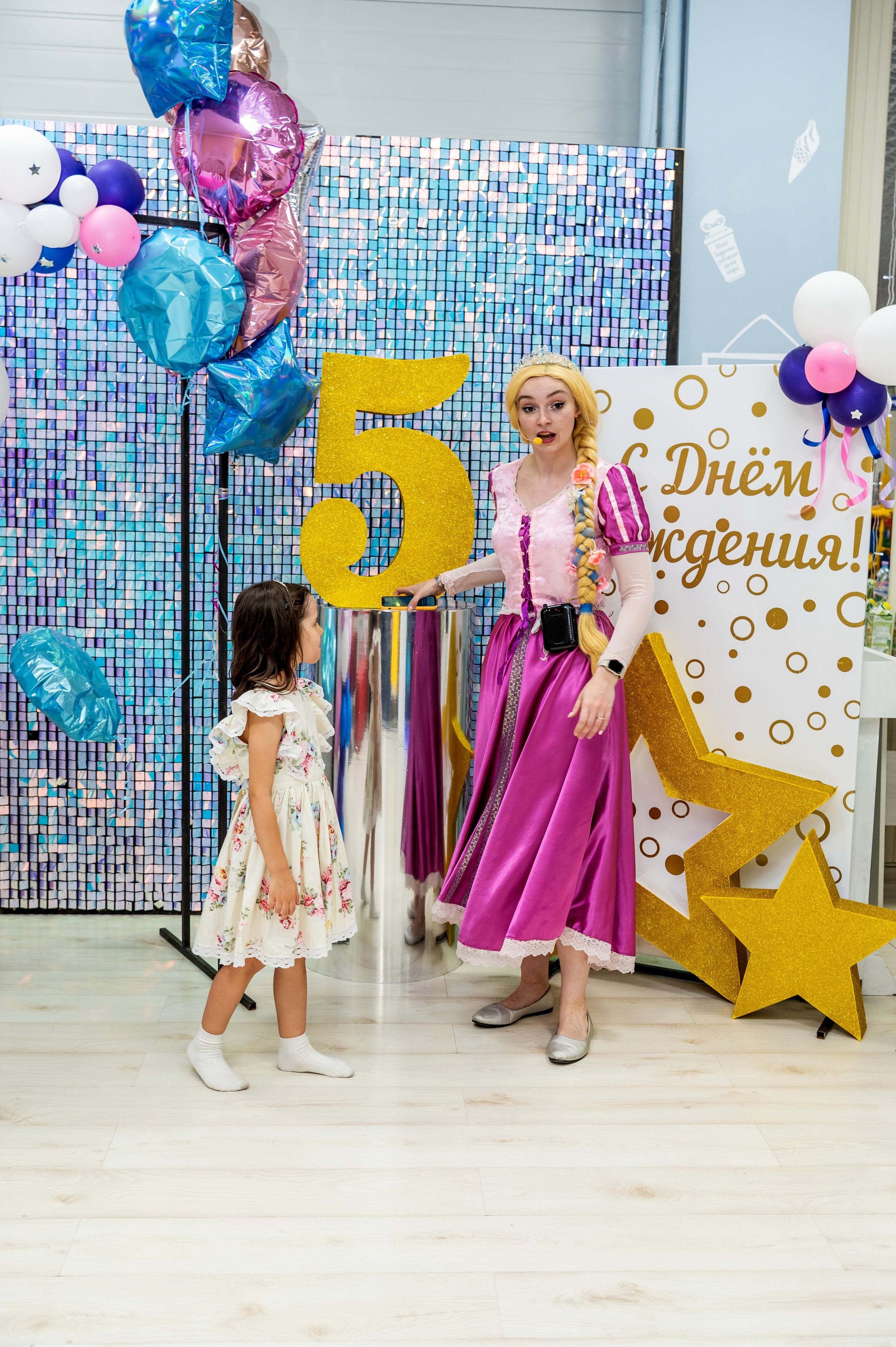 Игротека Ниндзя Кидс. Я Ольга Казанцева, фотографирую снимаю ваши киноистории и печатаю фото и цифровые портреты на холсте