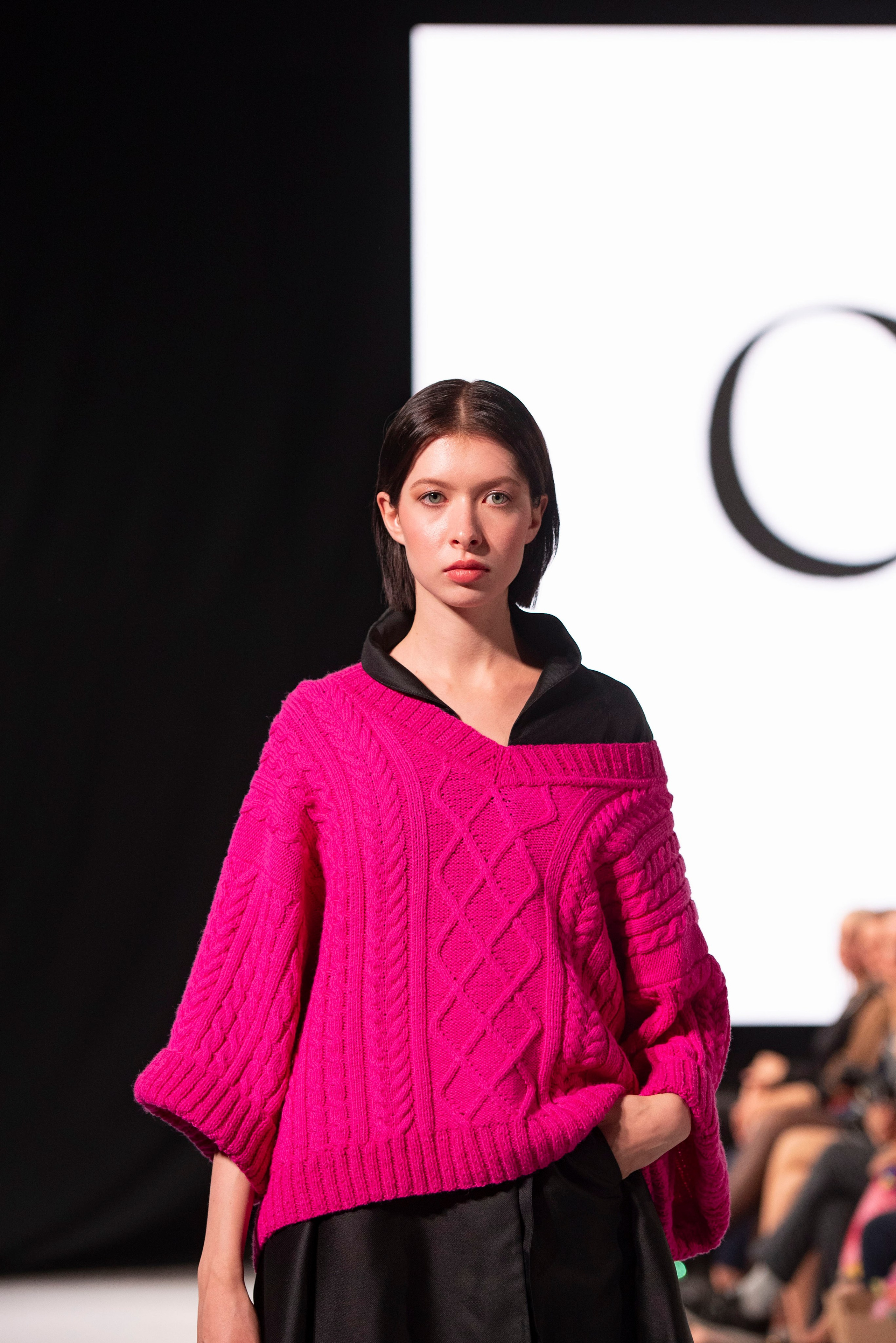 Фотограф на модельный показ. Свадебный, семейный, фэшн фотограф, школьный фотограф в Сочи