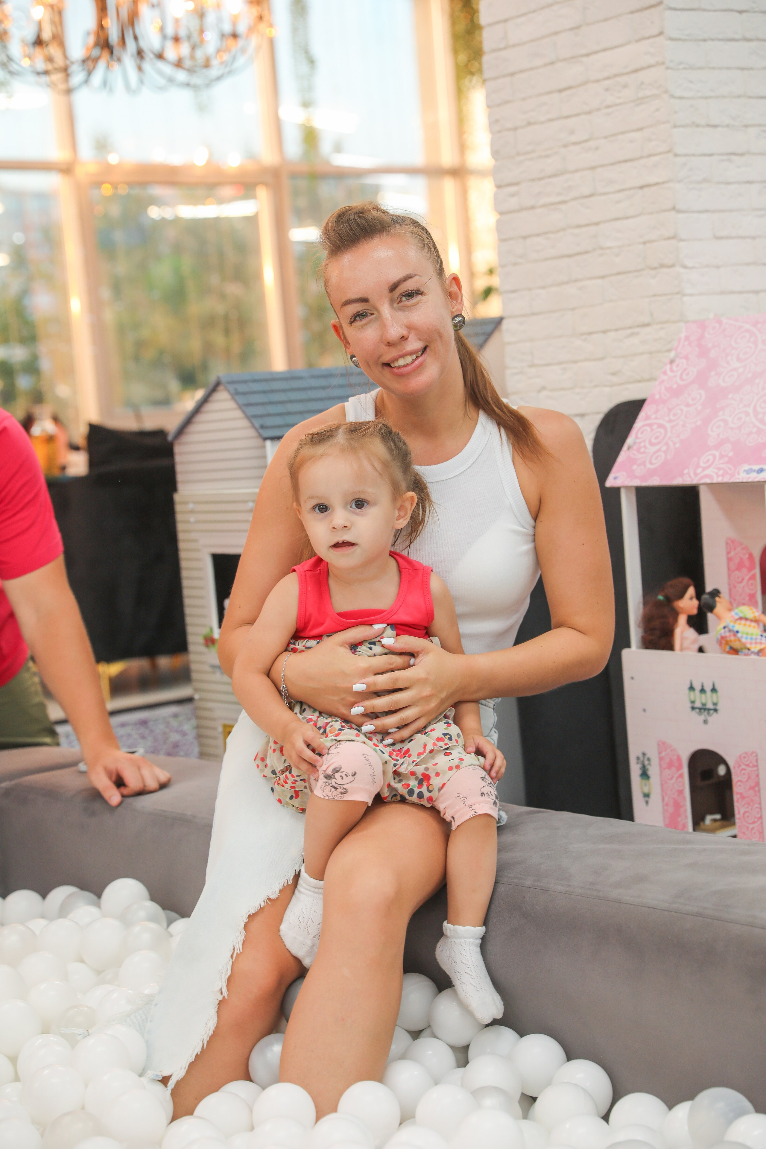 ДЕТСКИЕ МЕРОПРИЯТИЯ. Photographer Viktoriya Markushina «My world throug»