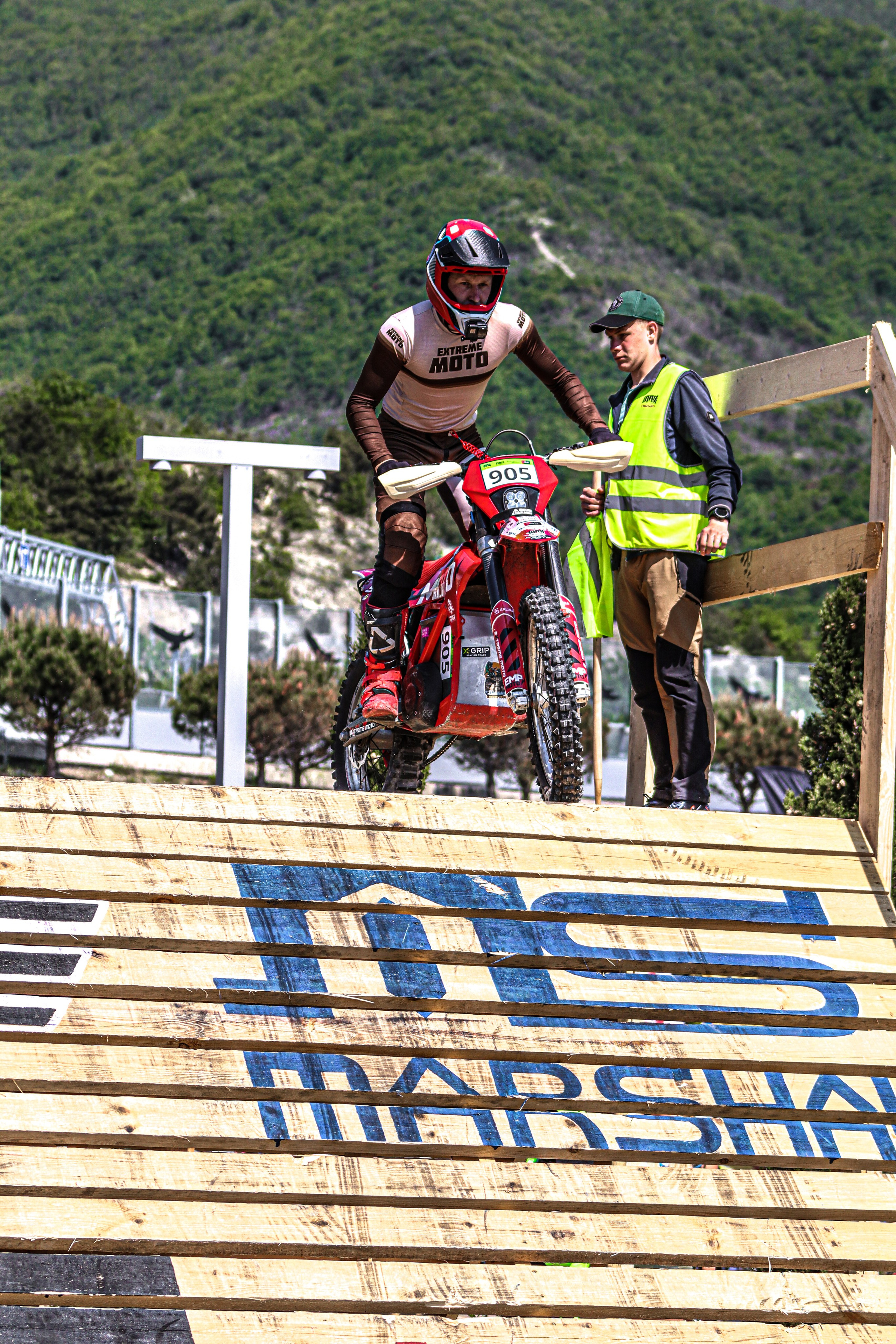 Enduro. Ivaladimirovna1995.wfolio.pro