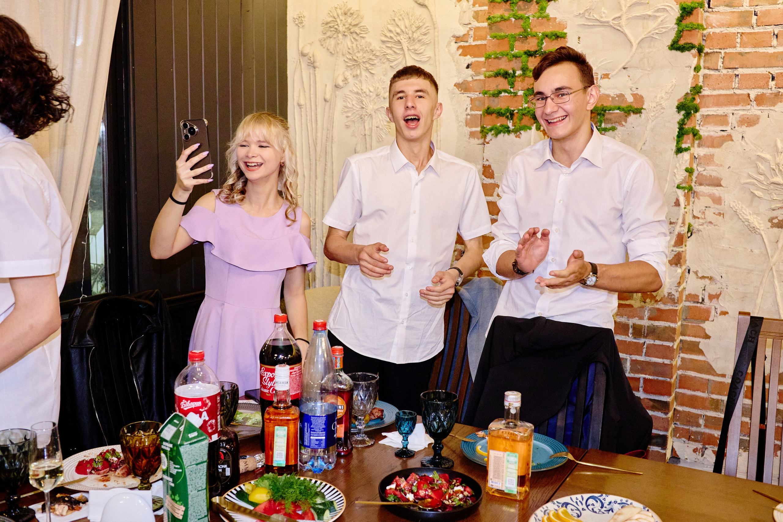 Выпускной 35 Сош. Фотограф Выпускные альбомы Таганрог Сергей Коробченко