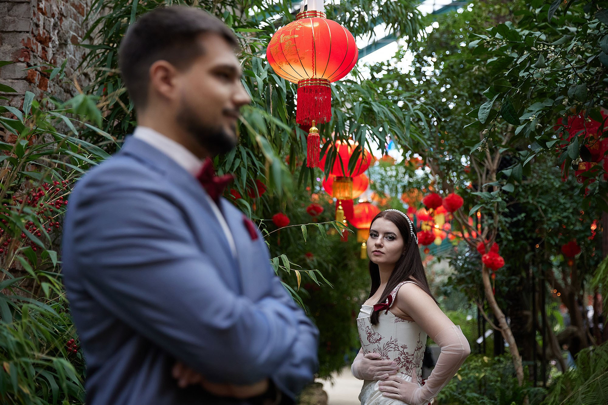 Прогулка, фотосессия жениха и невесты. Свадебная съемка. Фотограф в Москве Валерий Боцман