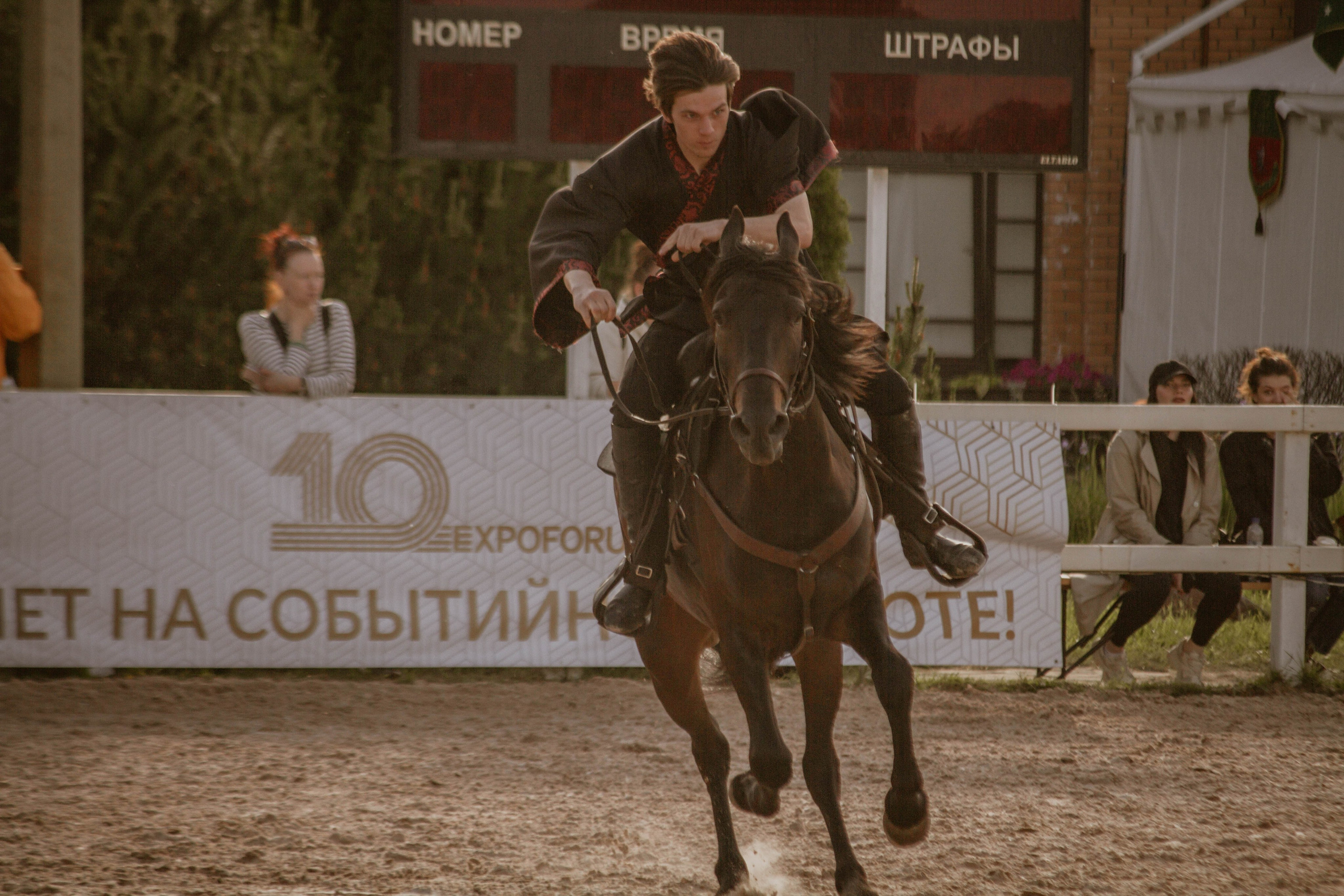 ИППОСФЕРА — Международная конная выставка. Создадим шедевр? Виталина и её фотоискусство