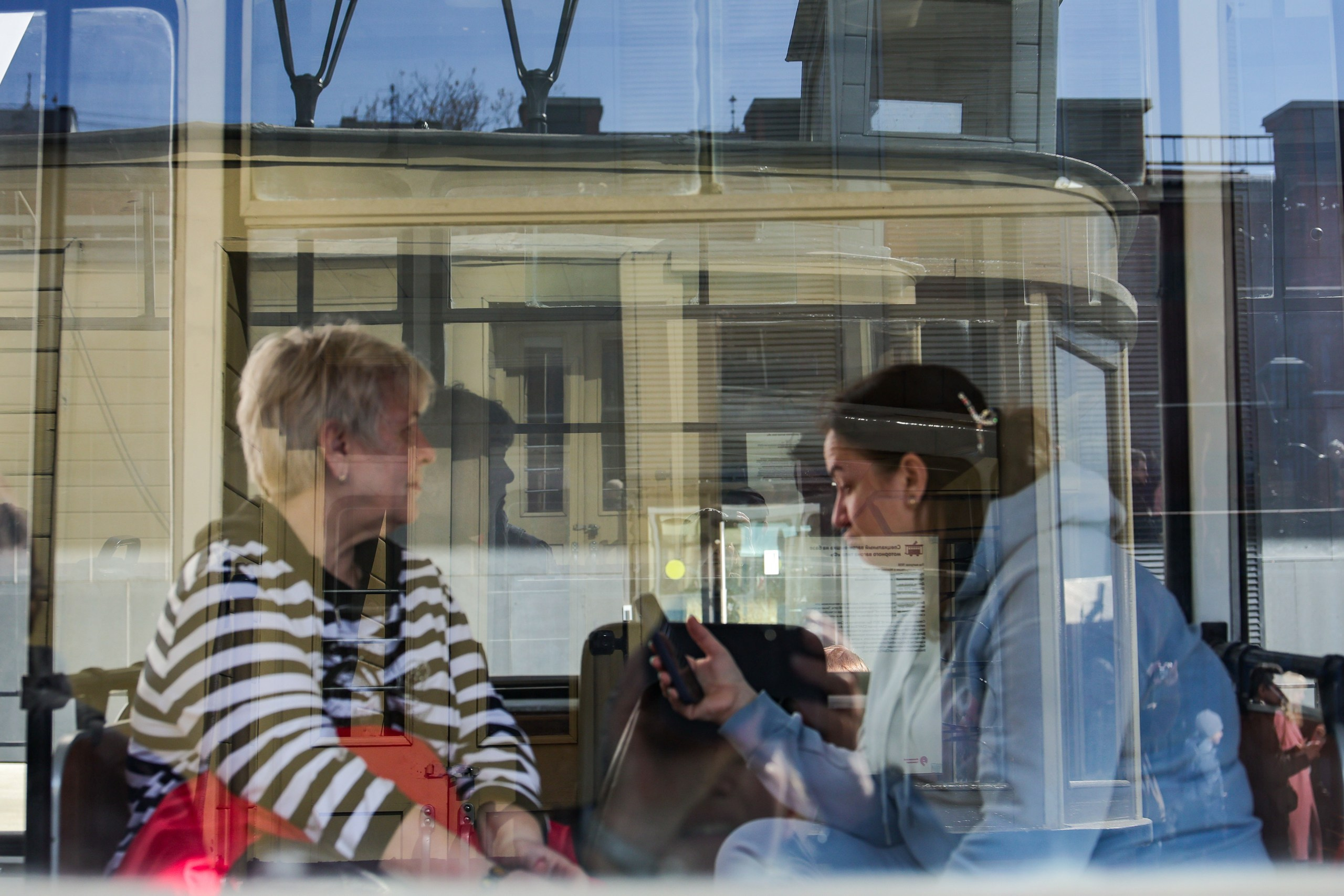 Парад трамваев. Репортажный, архитектурный, театральный и файн-арт фотограф Лена Мельникова в Москве