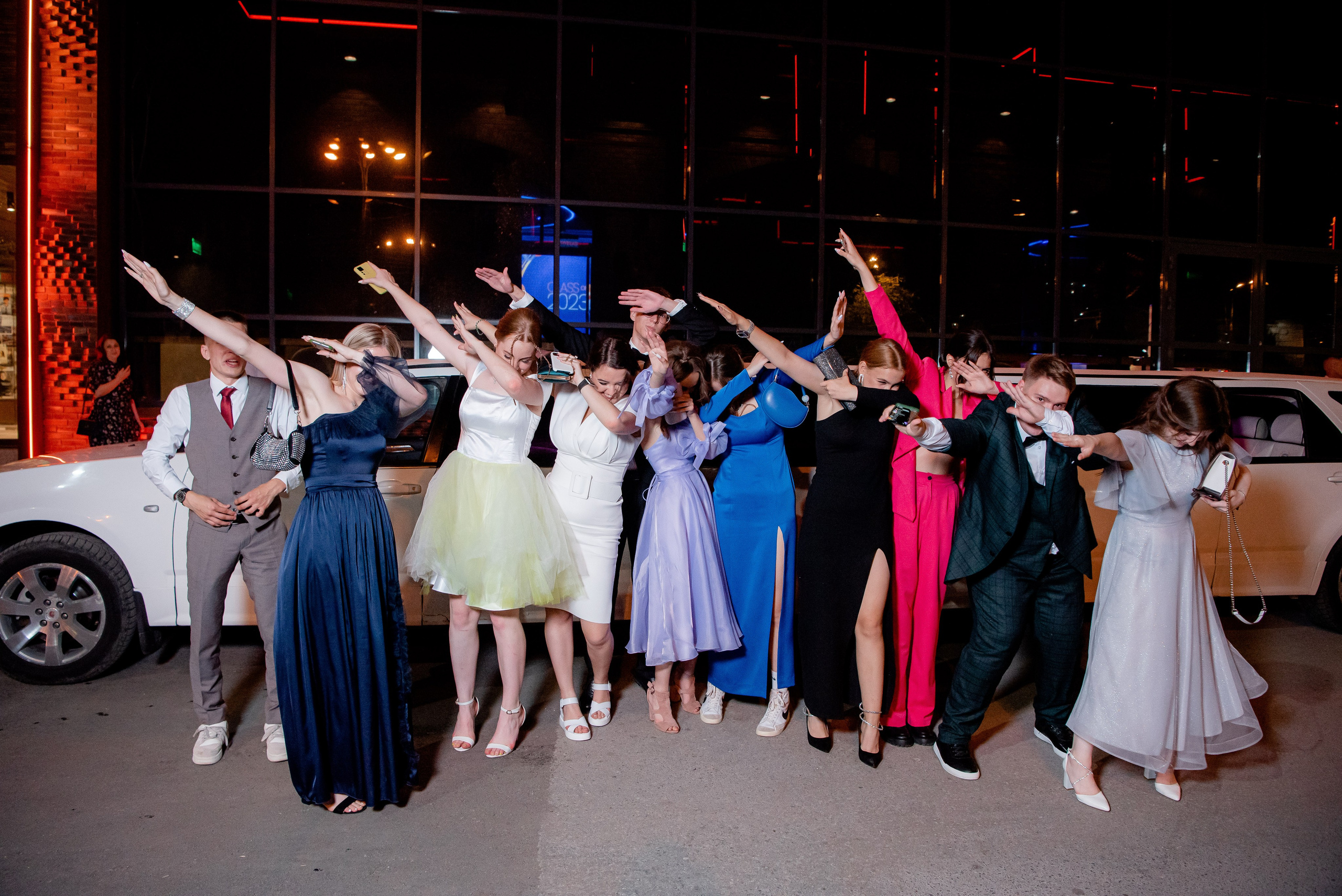 140 Школа. Вручение и Банкет. Сити Холл. Фотограф в Волгограде и Волжском Александр Горбань