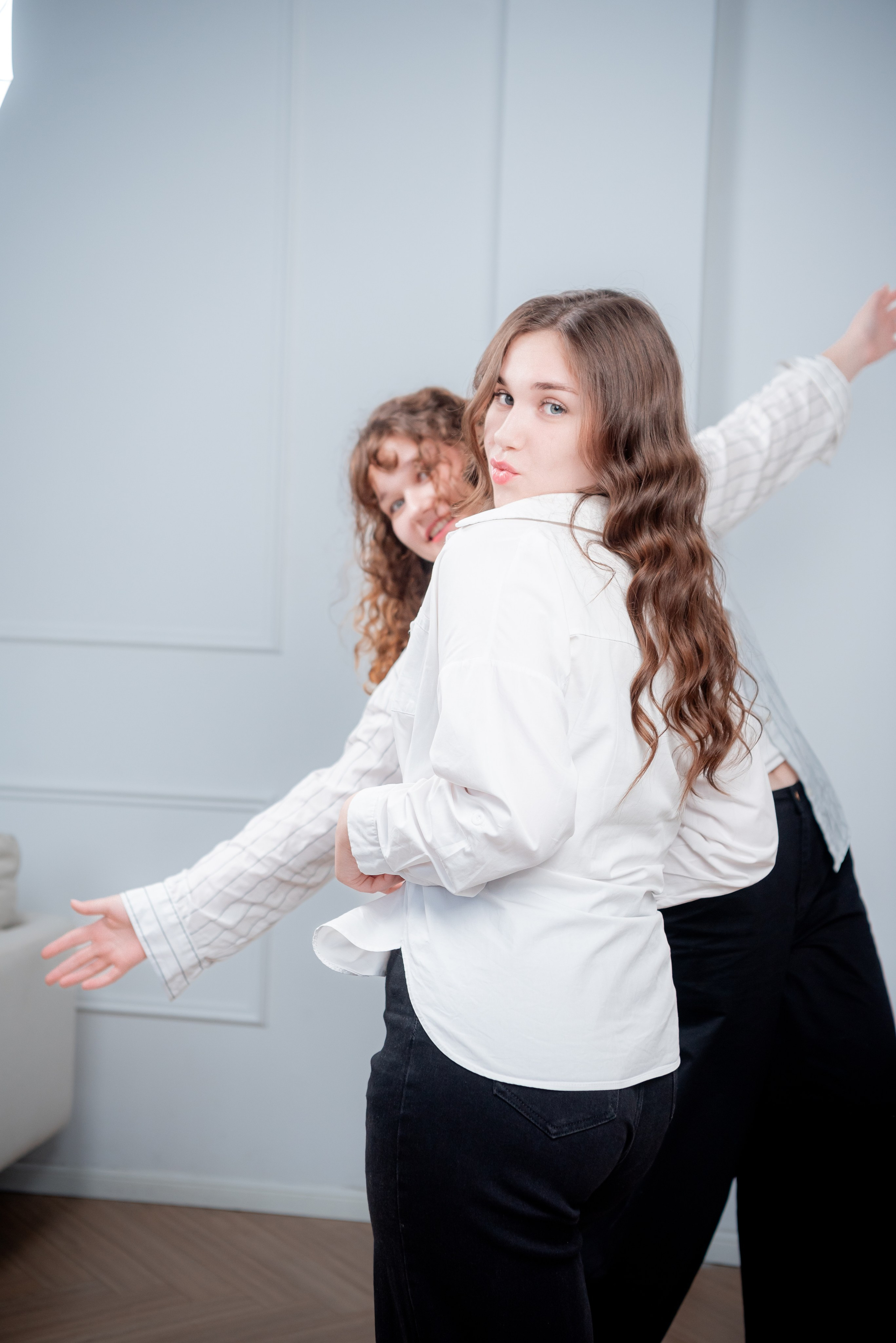 Мама и дочки. Студия Джой. Фотограф в Волгограде и Волжском Александр Горбань