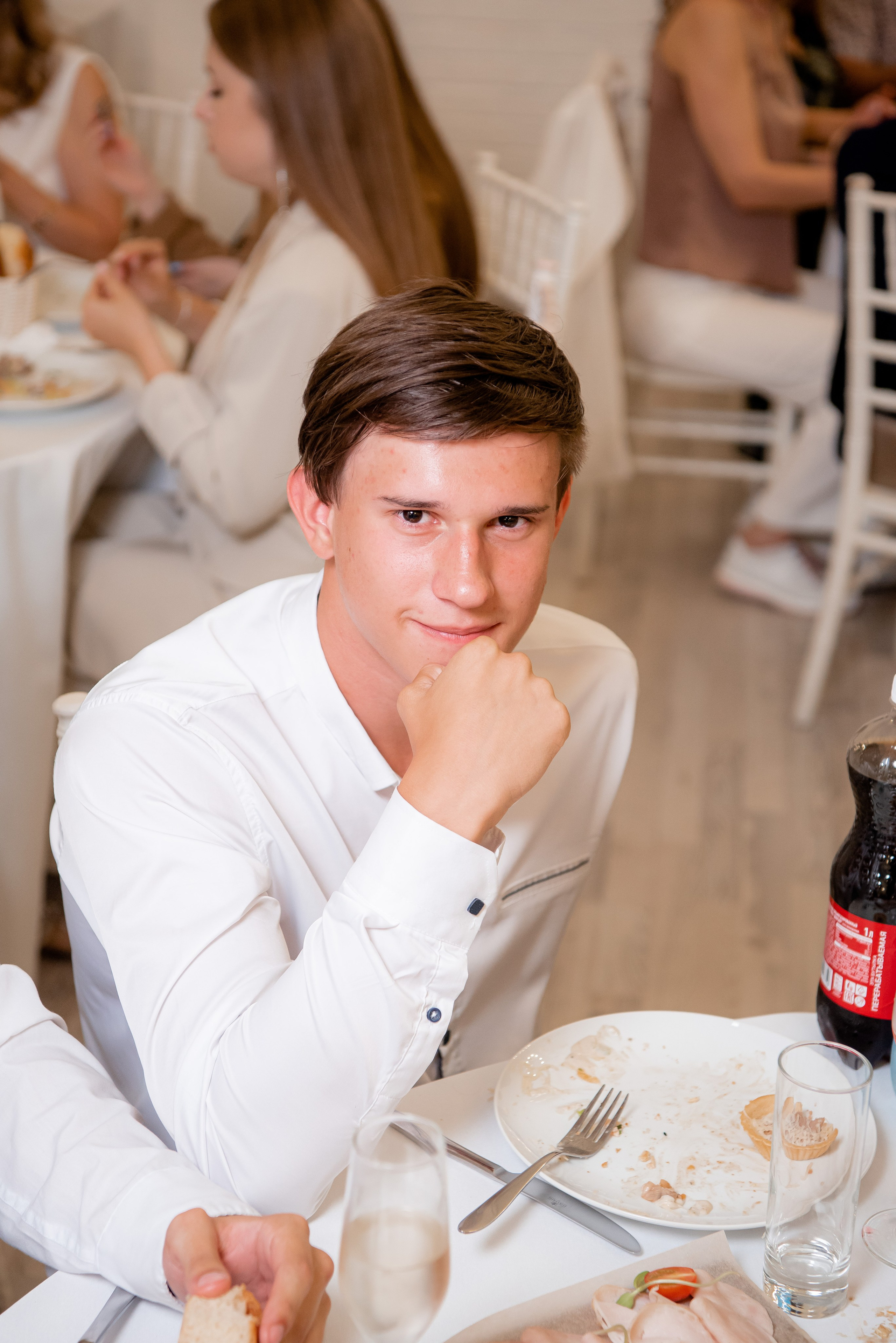 30 Школа. Вручение и Банкет. ДК Юбилейный и Банхоф. Фотограф в Волгограде и Волжском Александр Горбань