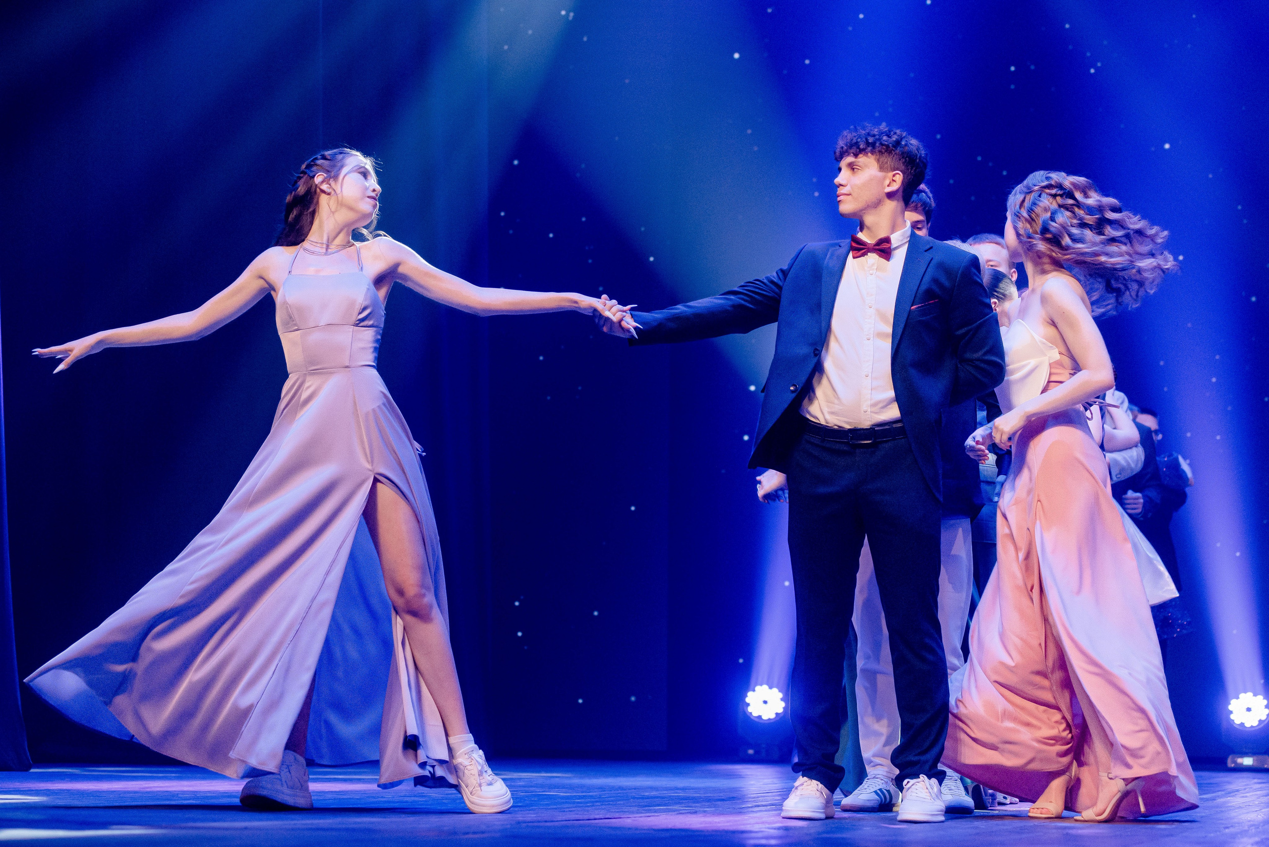 30 Школа. Волжский. Вручение ДК Юбилейный. Фотограф в Волгограде и Волжском Александр Горбань