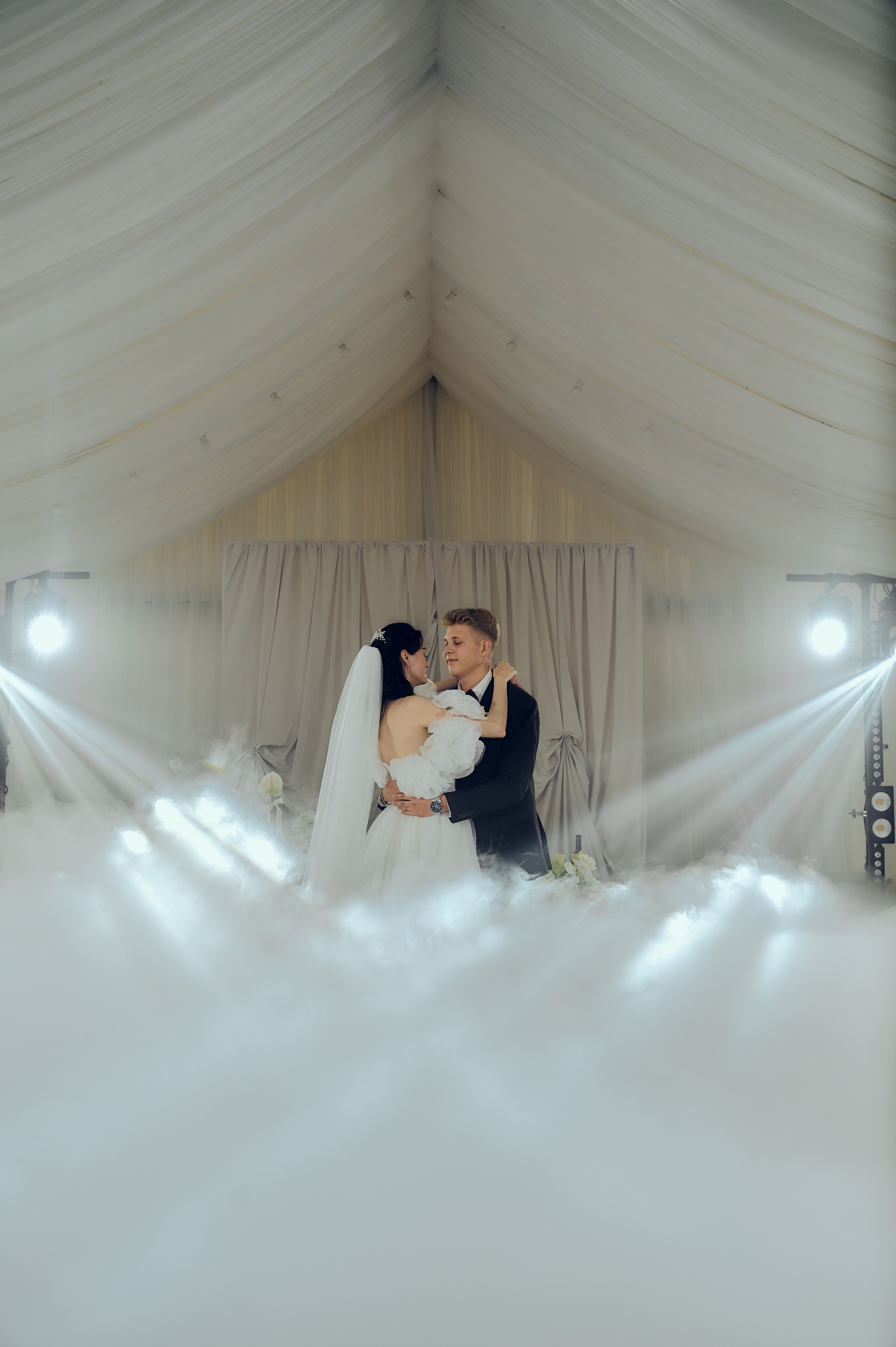 Свадебные фото из Цитадели. Свадебный фотограф в Туле Никита Беляев