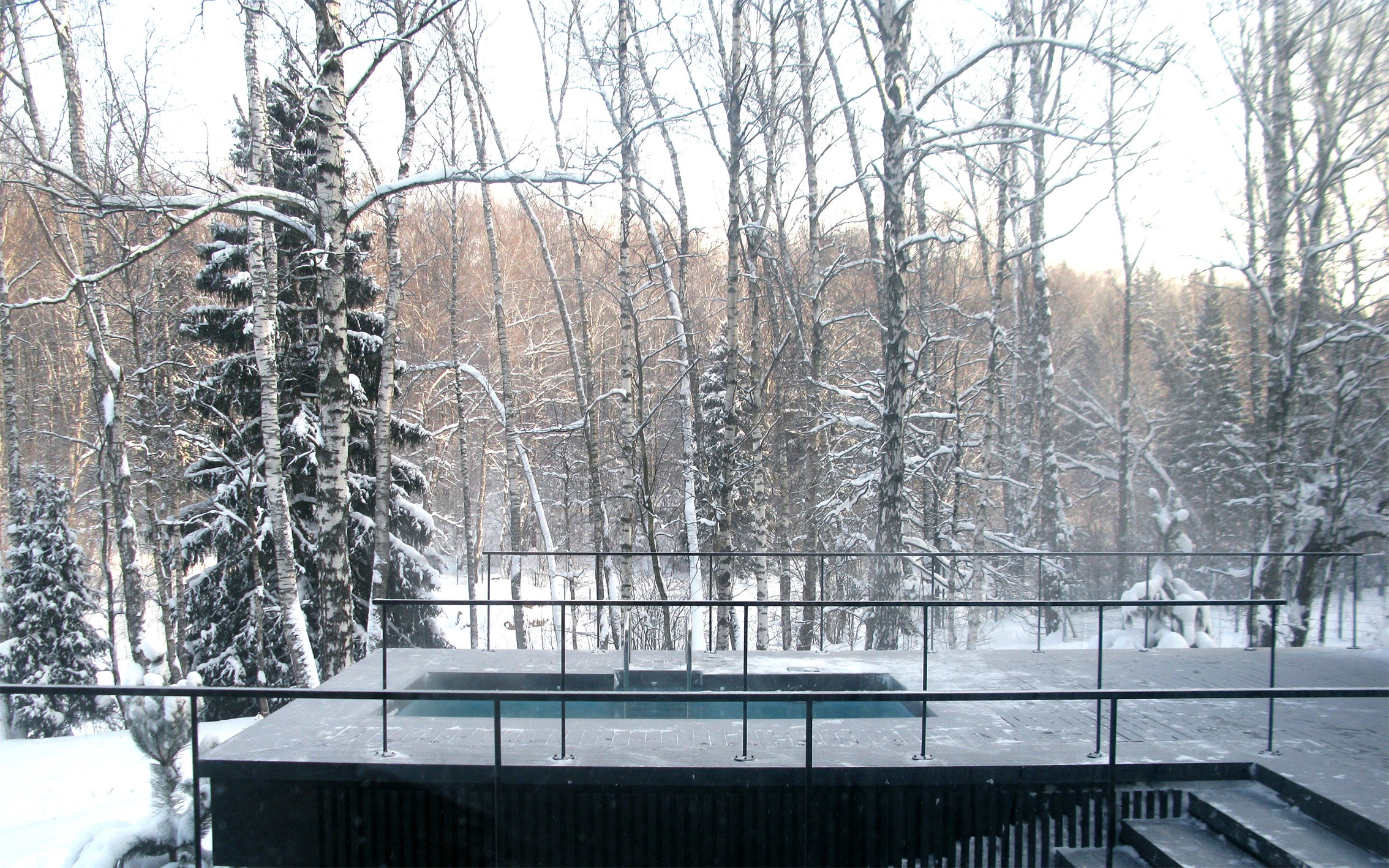 GUEST`S HOUSE. NARIN