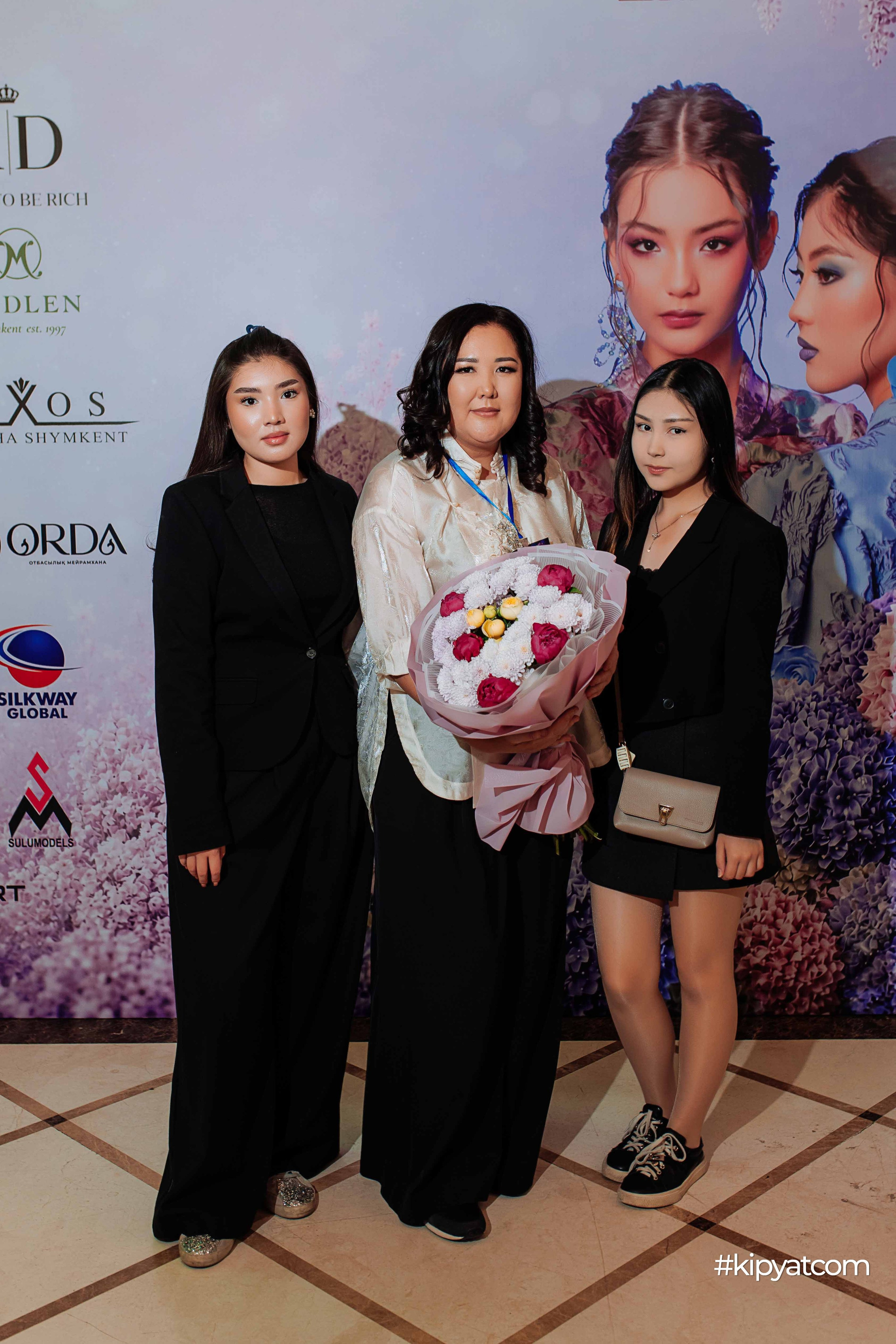 KAZAKHSTAN FASHION WEEK SHYMKENT «11 SEASON». Кипятком Шымкент