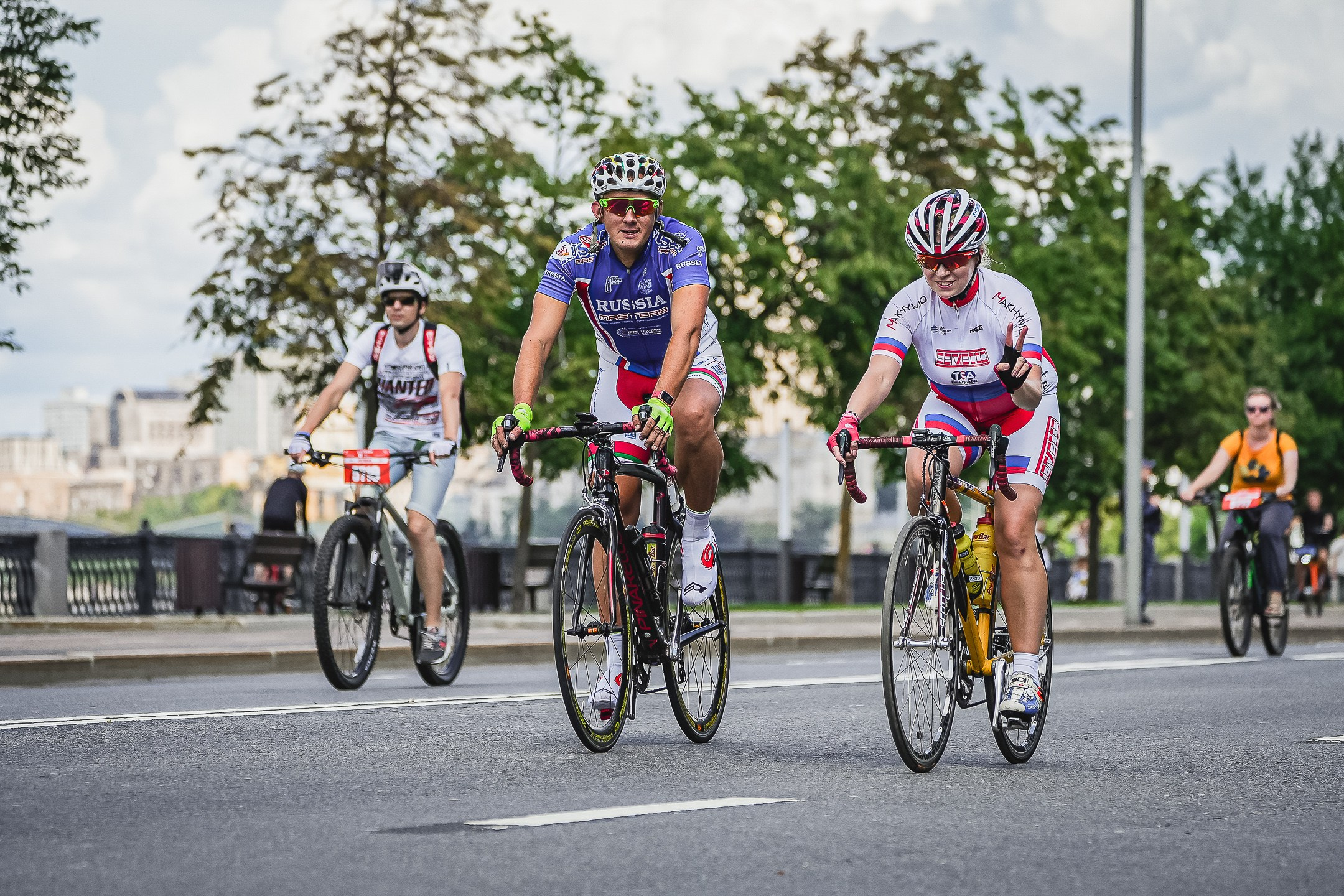 La Strada Moscow |2023.07.30. Sergey Sutkovoy — Designer, photographer, traveler, woodworker