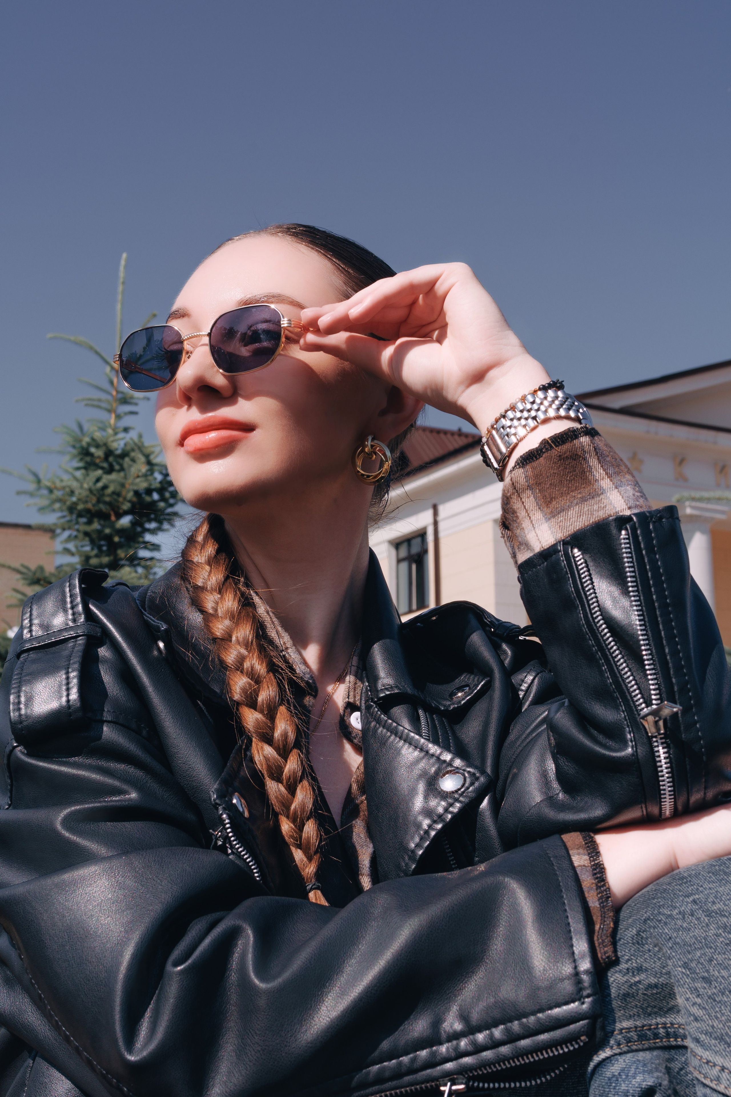 Городская индивидуальная фотосессия в Медногорске. Фотограф Медногорск Кувандык Оксана Шерехода свадебные, семейные, индивидуальные, школьные фотосессии. Печать фотоальбомов