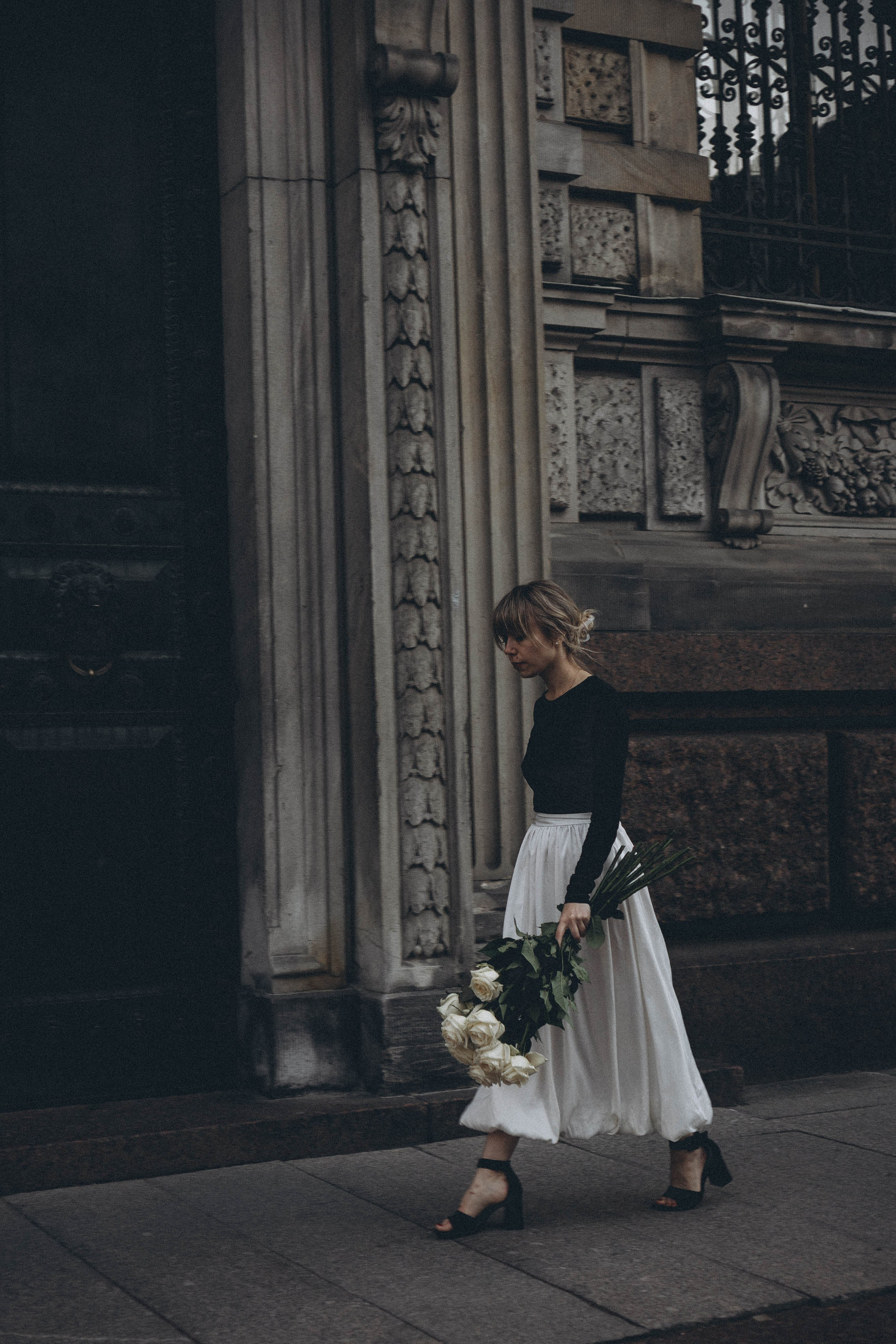 ПРОГУЛКА ПО ГОРОДУ В БЕЛЫЕ НОЧИ (другой вариант). Профессиональный фотограф, Санкт-Петербург — Виктория Богомолова