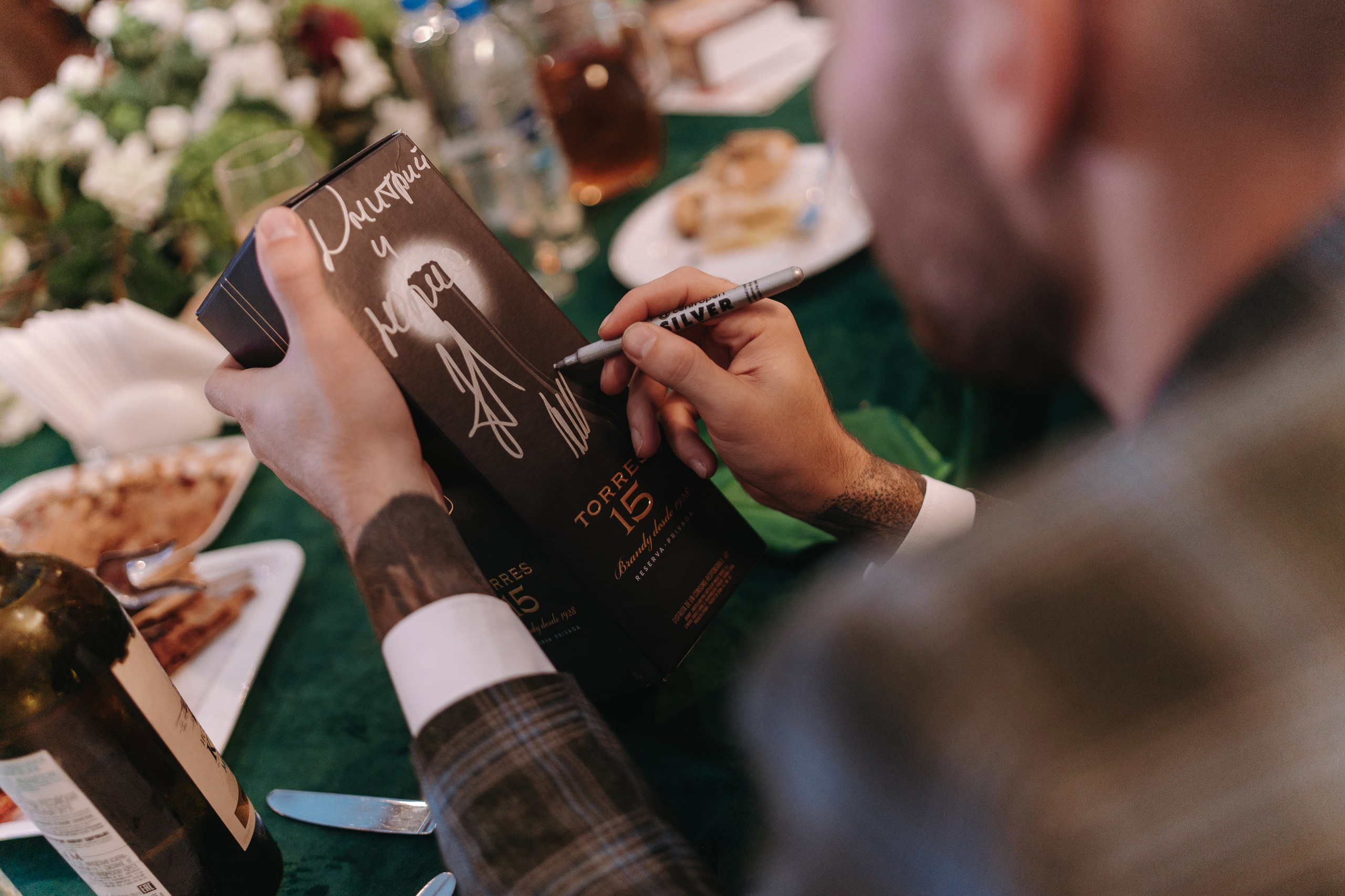 КАФЕ М5 / ХОТИМ ЕДИМ / БОГДАН НАСЫРОВ / ИЛЬНАР АХМАДУЛЛИН