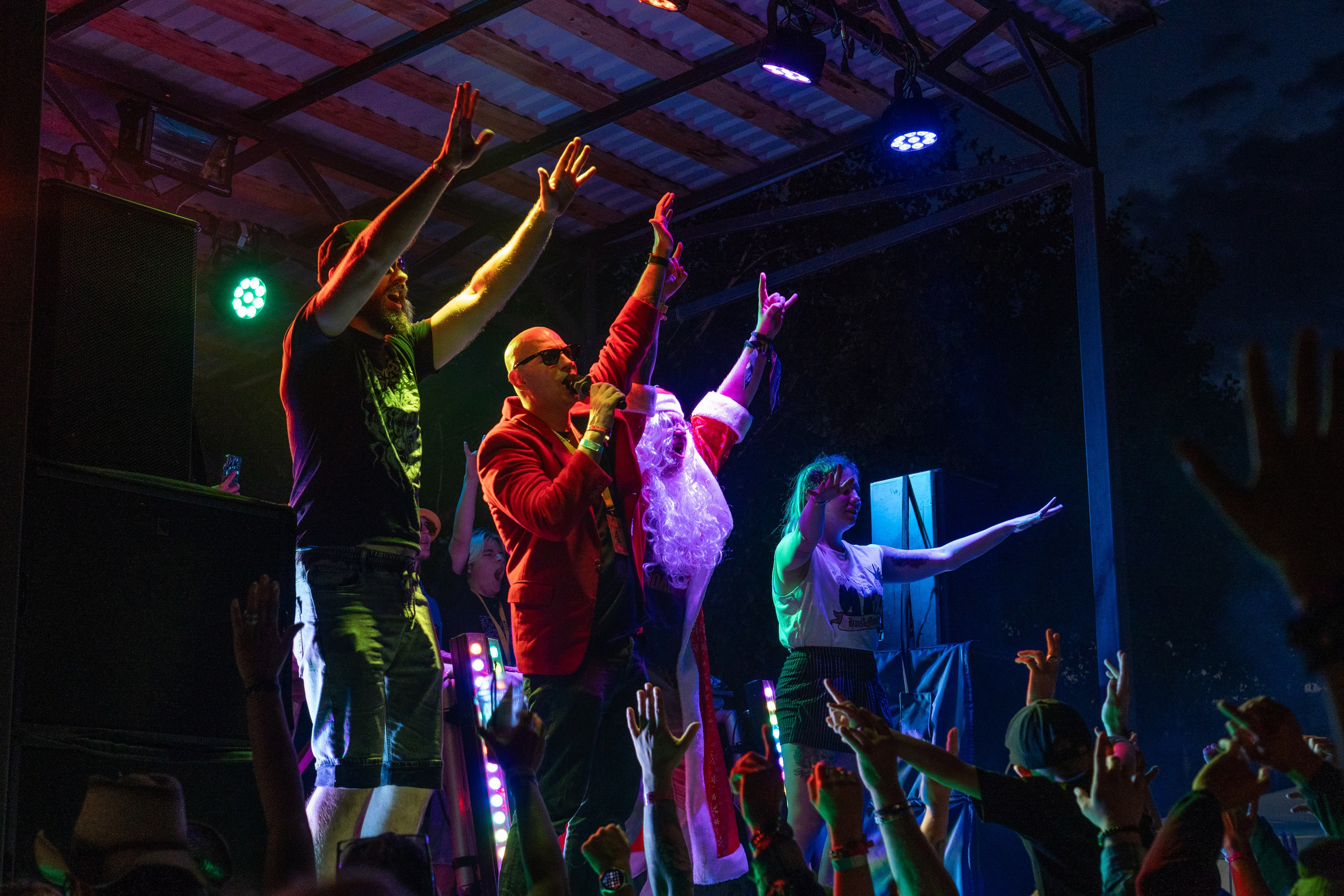 Пляж 2.4. Фотограф Денис Булавин