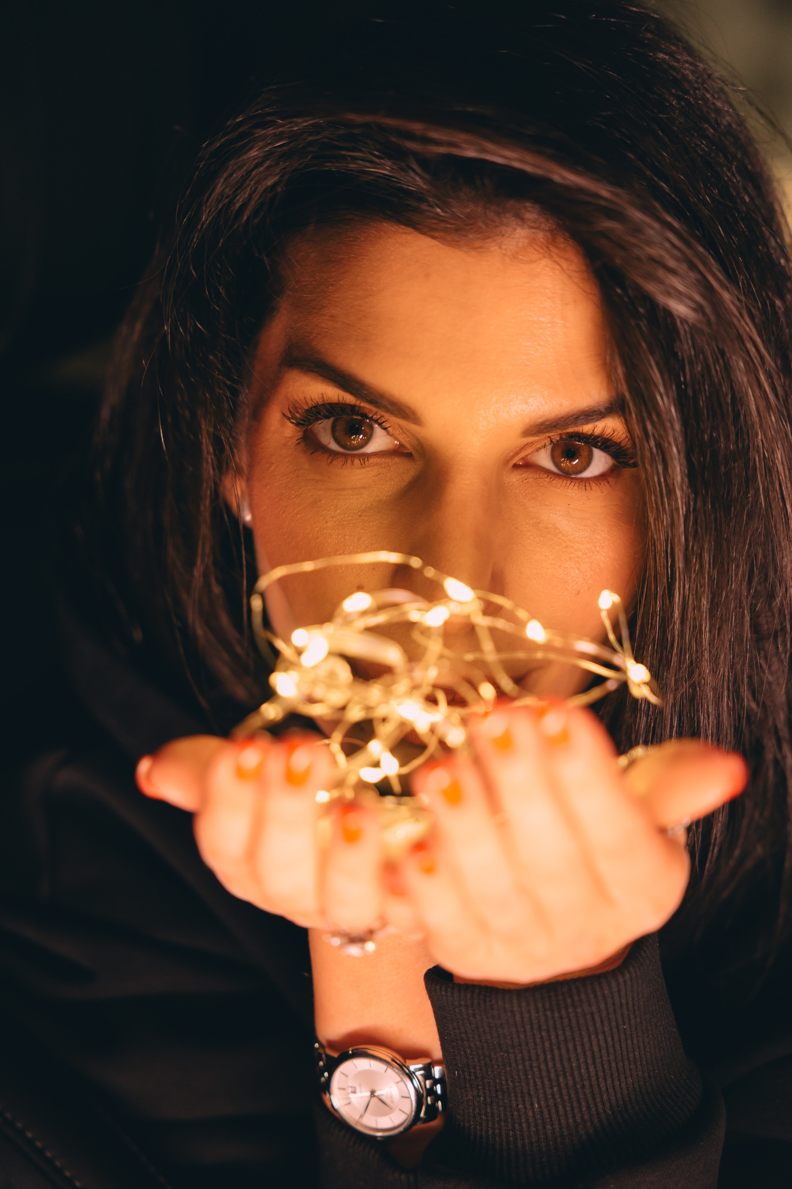 МАРИНА. Я фотограф из Москвы к Вашим услугам