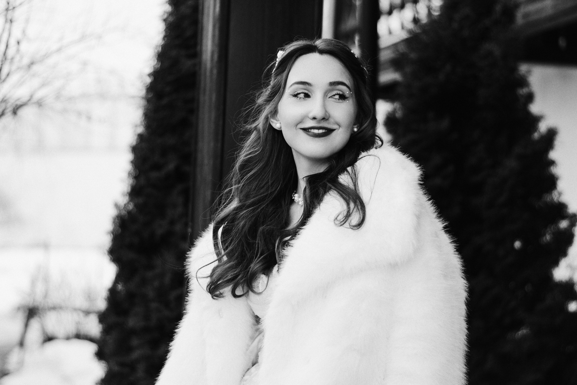 Свадебная фотосессия в Тюмени: ЗАГС, Мост Влюбленных и Монастырь | Фотограф Дарья Мустафина. Портретный фотограф Тюмень Дарья Мустафина