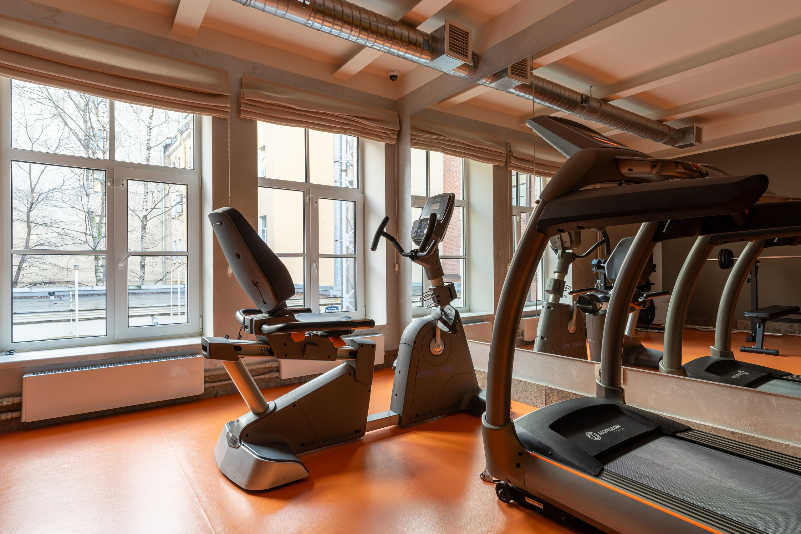 Интерьерная фотосъёмка фитнес-клуба в СПб