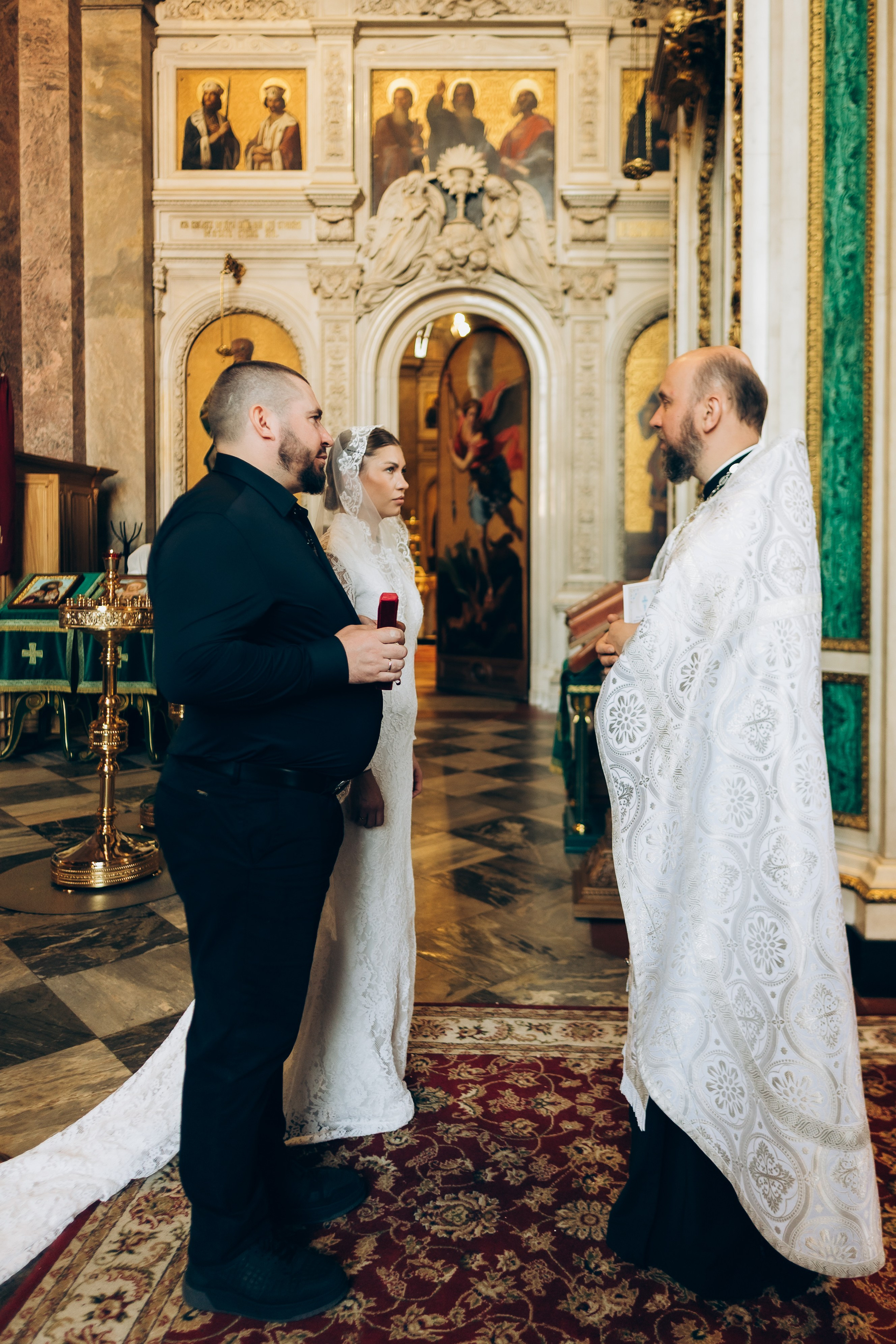 Венчание Исаакиевский. Фотограф ПИТЕР СПБ Надежда Баранова