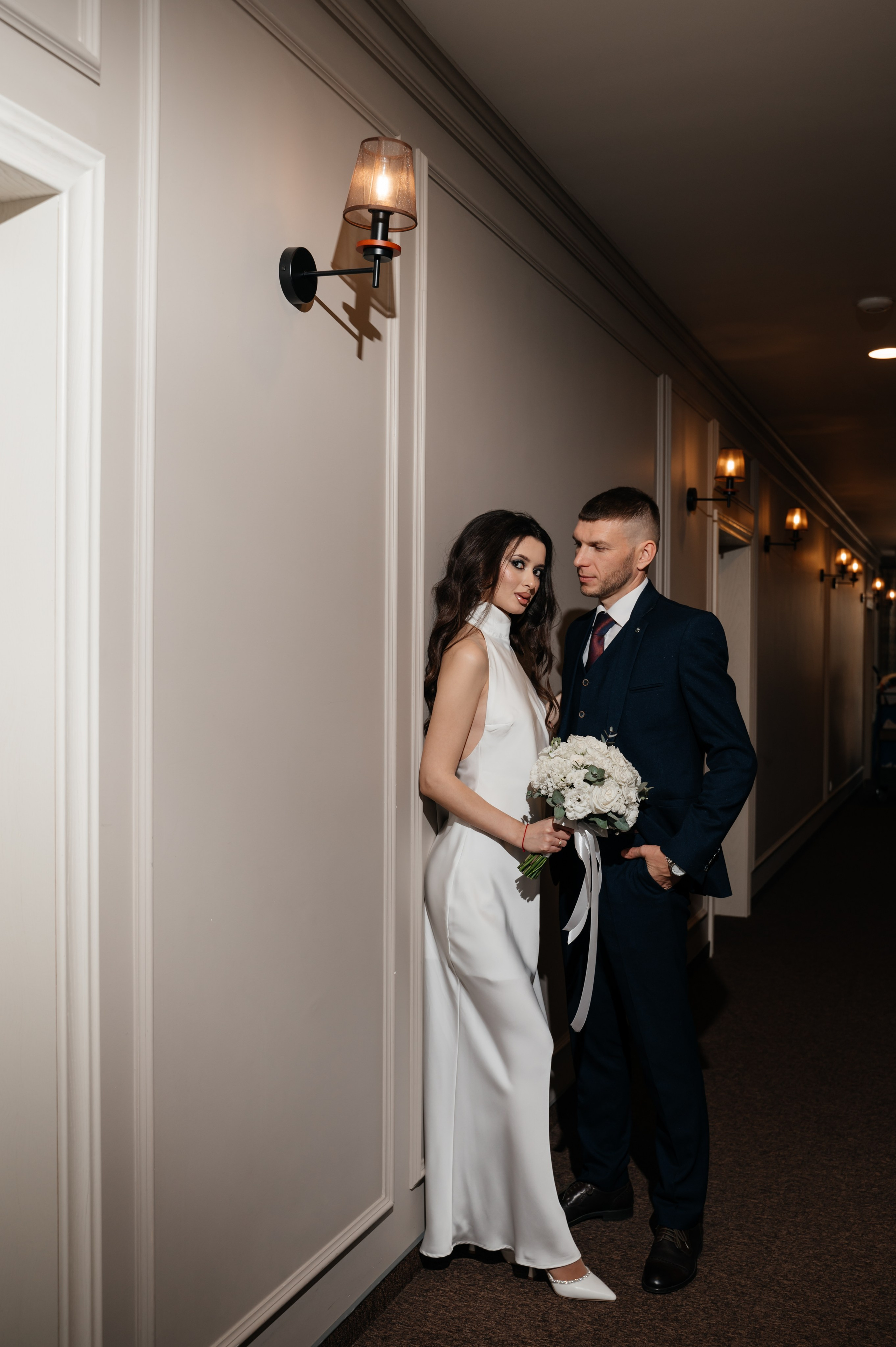 Свадебные сборы в отеле. Фотограф Палий Ульяна