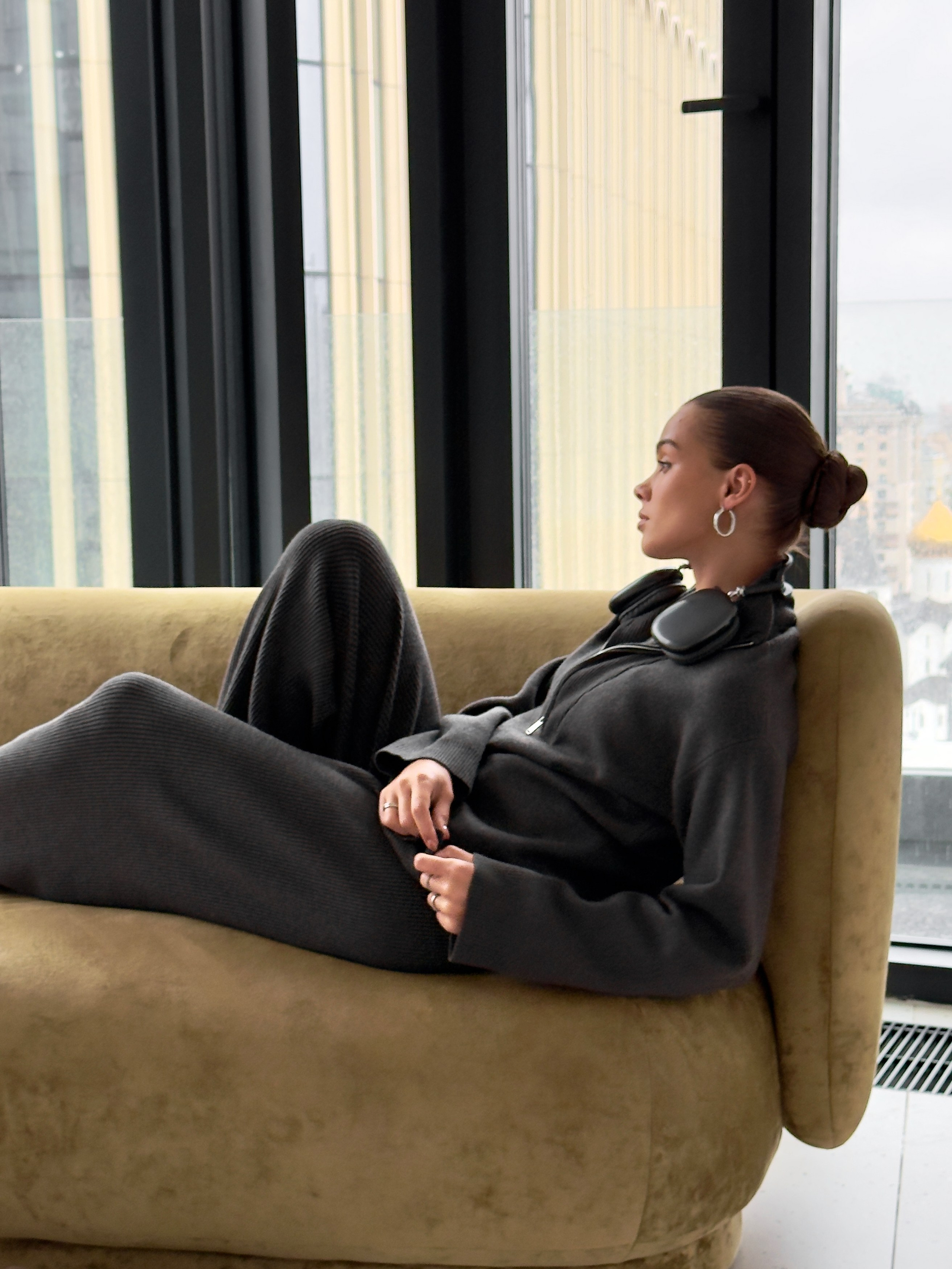 Mob.content. 595 Production