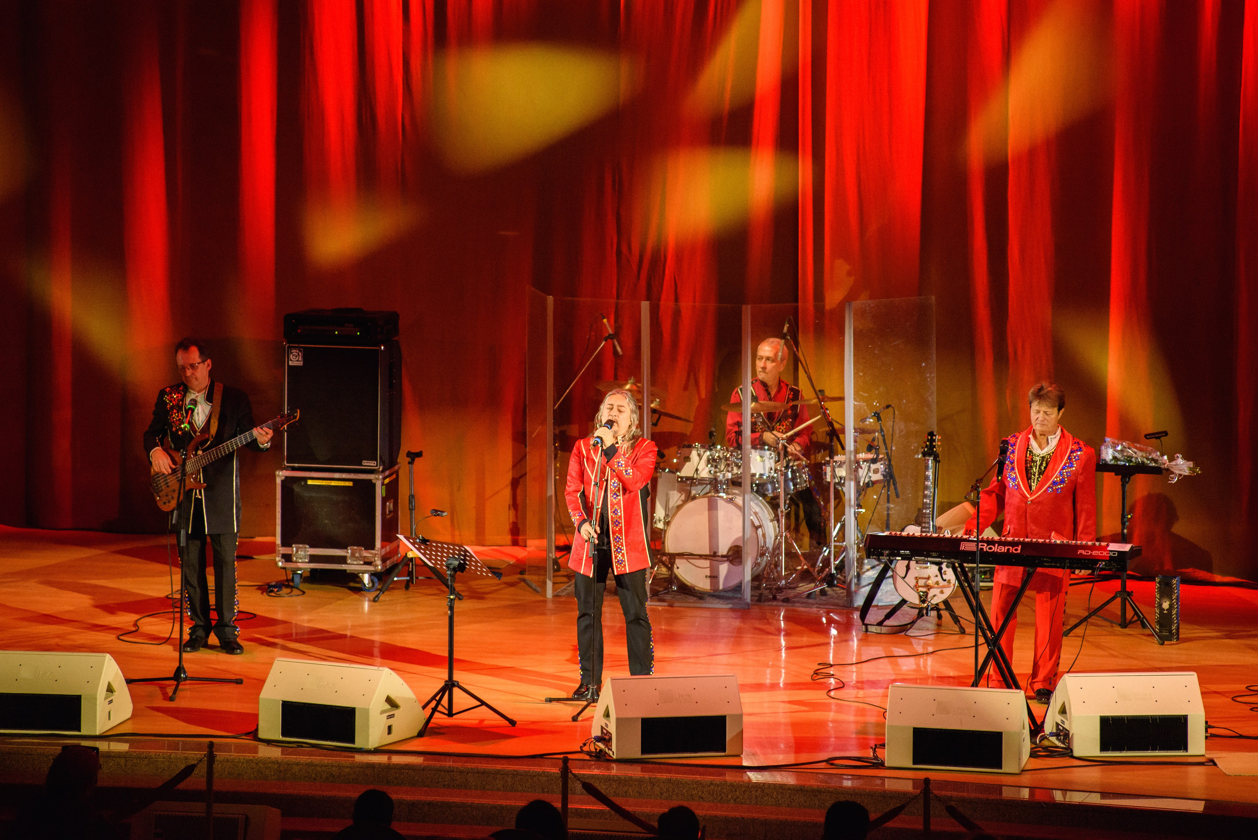 Белорусские песняры — «Имена на все времена», Зал Церковных Соборов. Бренд-фотограф для экспертов и блогеров в Москве Влада Горбовская