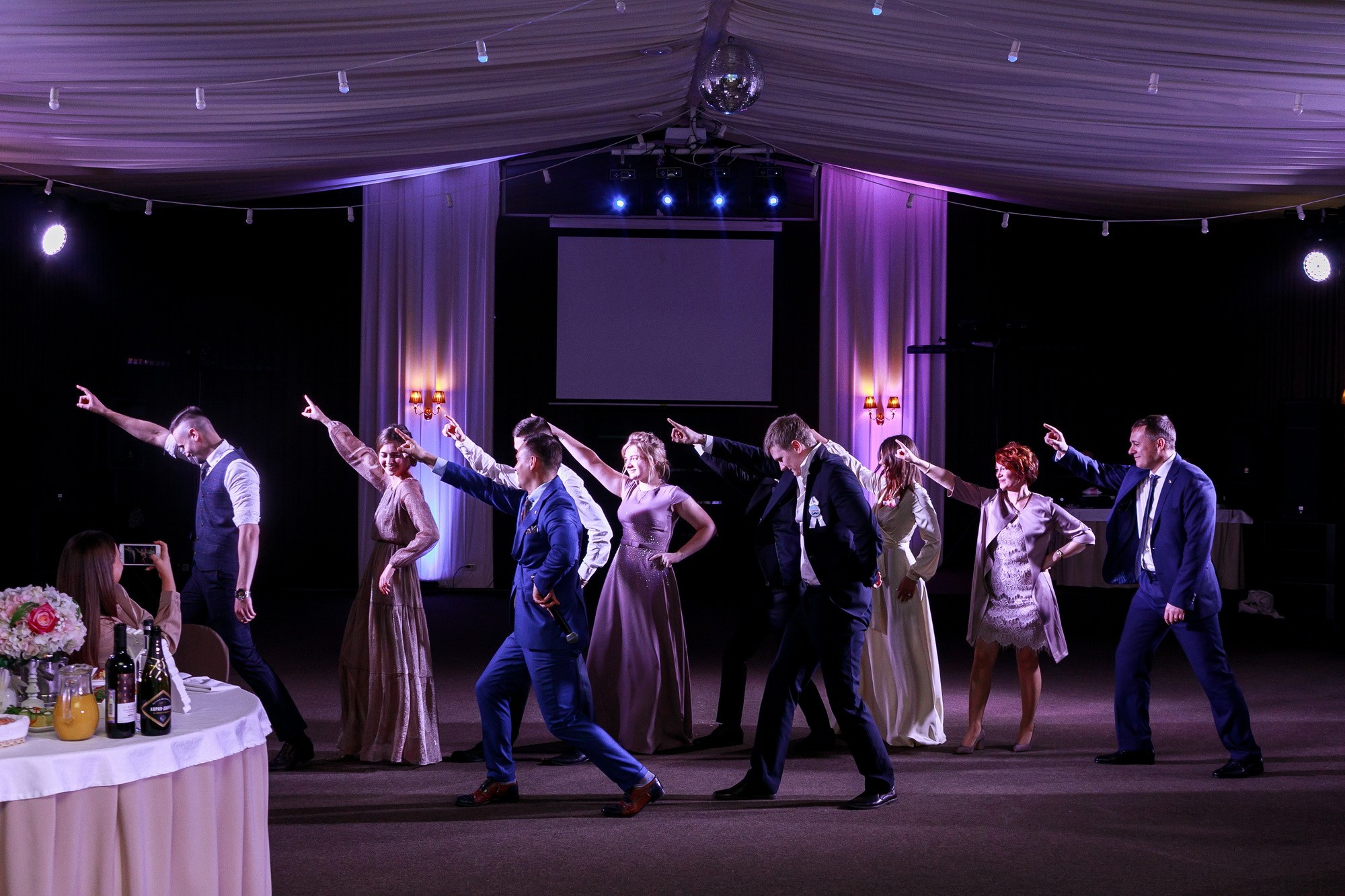 Свадьба с огоньком. Фотограф крещение венчание в Петербурге! Помогает подобрать храм и посоветовал душевного батюшку в СПб