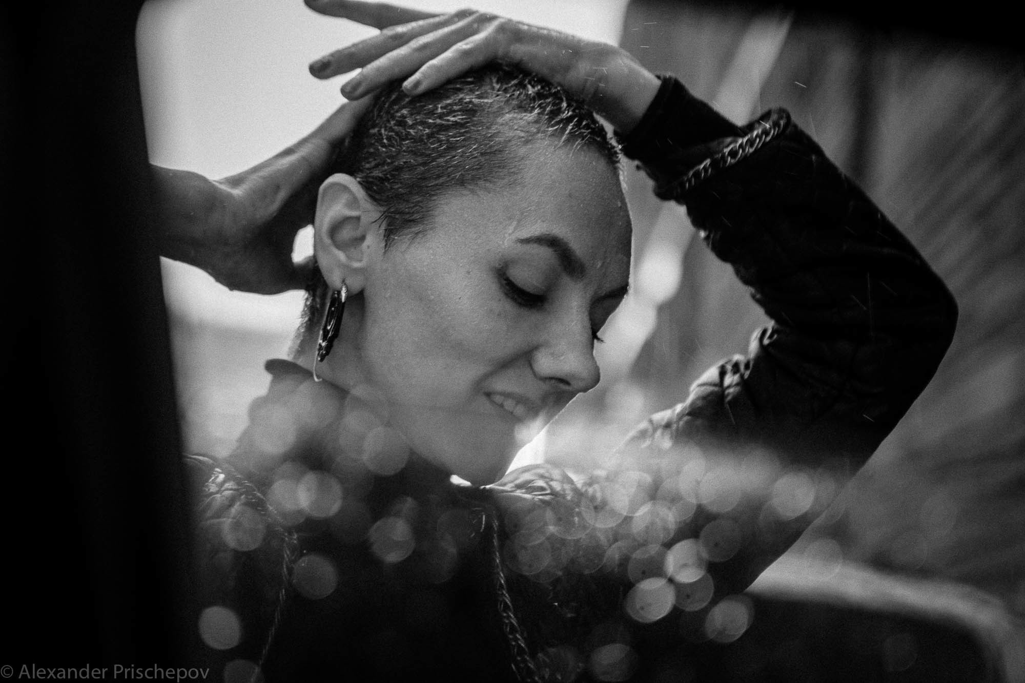 Альбина - Актриса кино и театра. Александр Прищепов - фотограф, режиссёр, продюсер