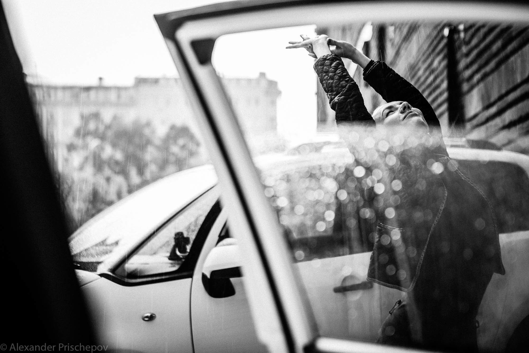 Альбина - Актриса кино и театра. Александр Прищепов - фотограф, режиссёр, продюсер