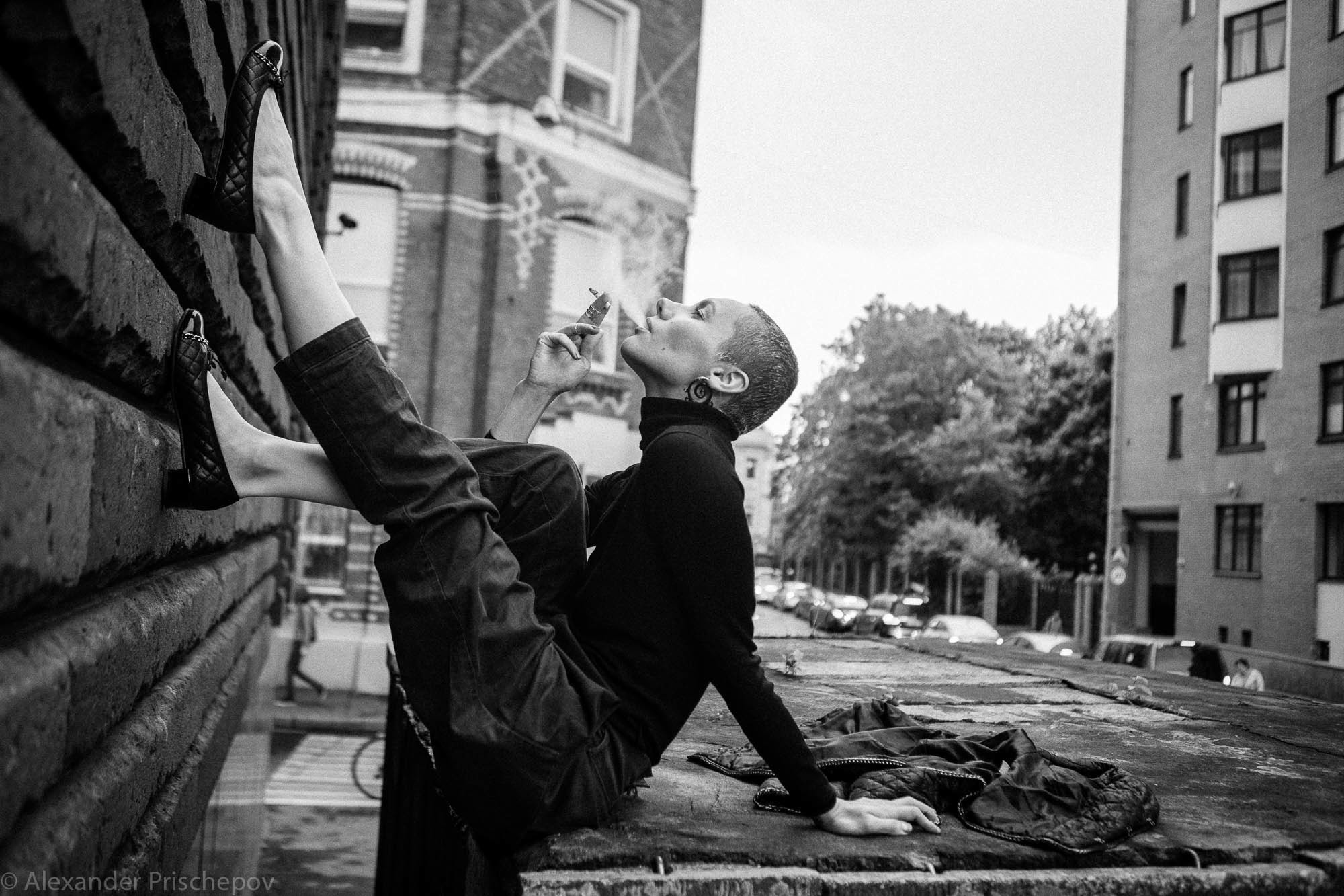 Альбина - Актриса кино и театра. Александр Прищепов - фотограф, режиссёр, продюсер