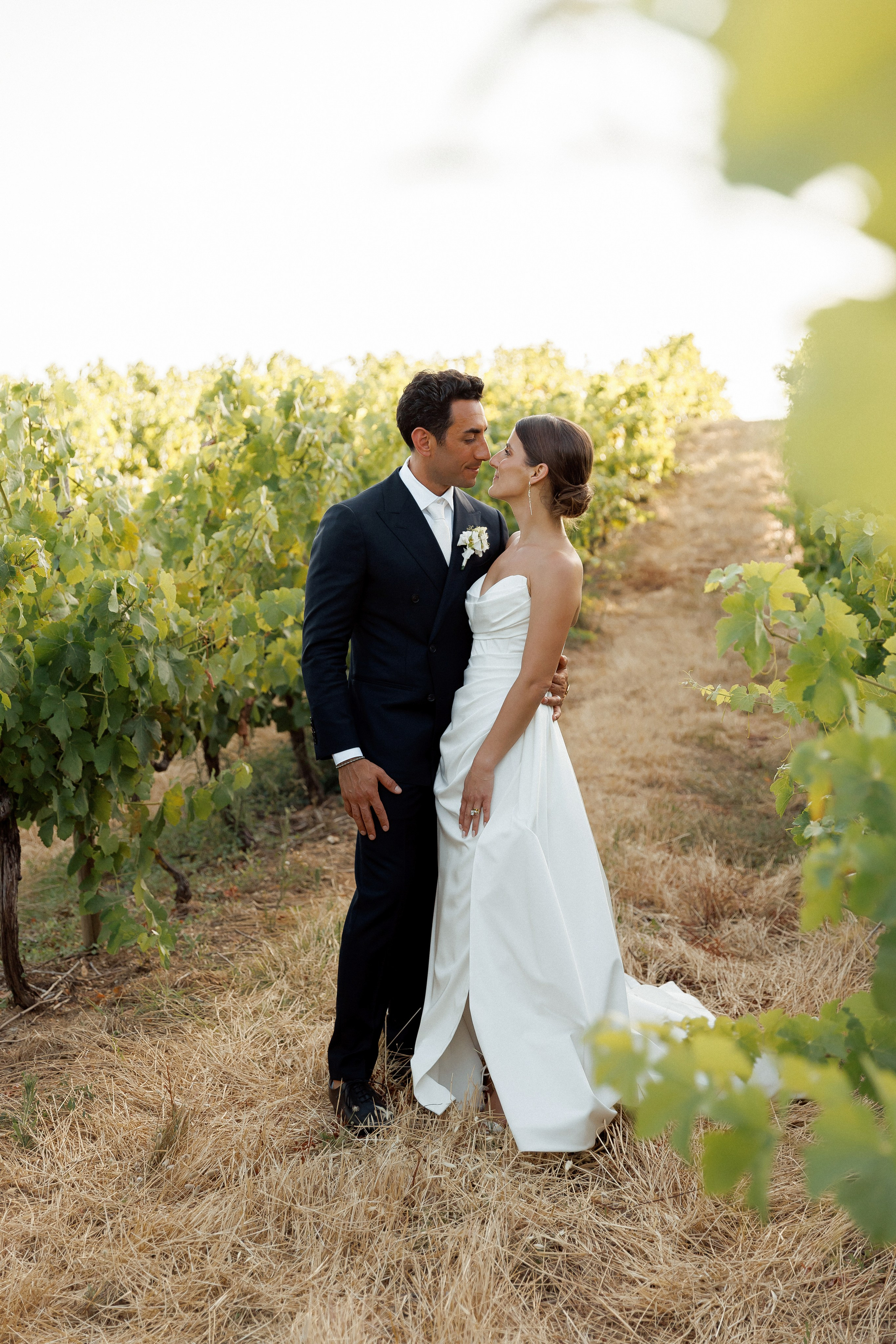 T & E. Wedding photographer