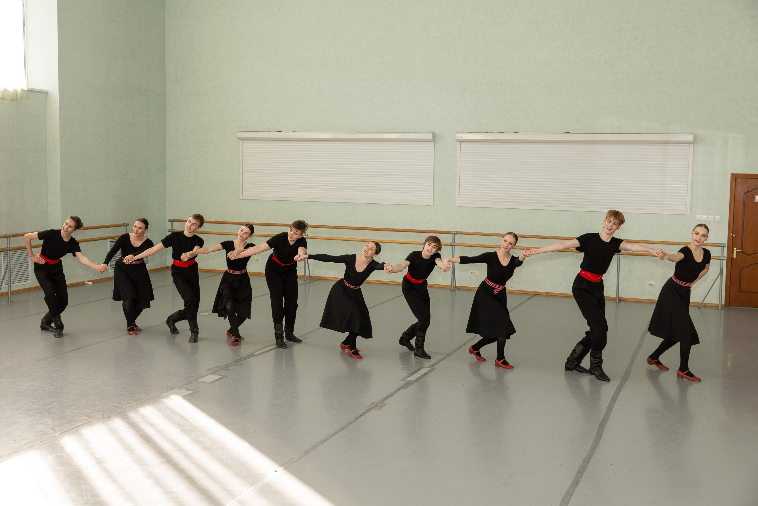 Открытый урок в студии народного танца «Славянский лик». Фотограф в Серпухове Наталья Руденко