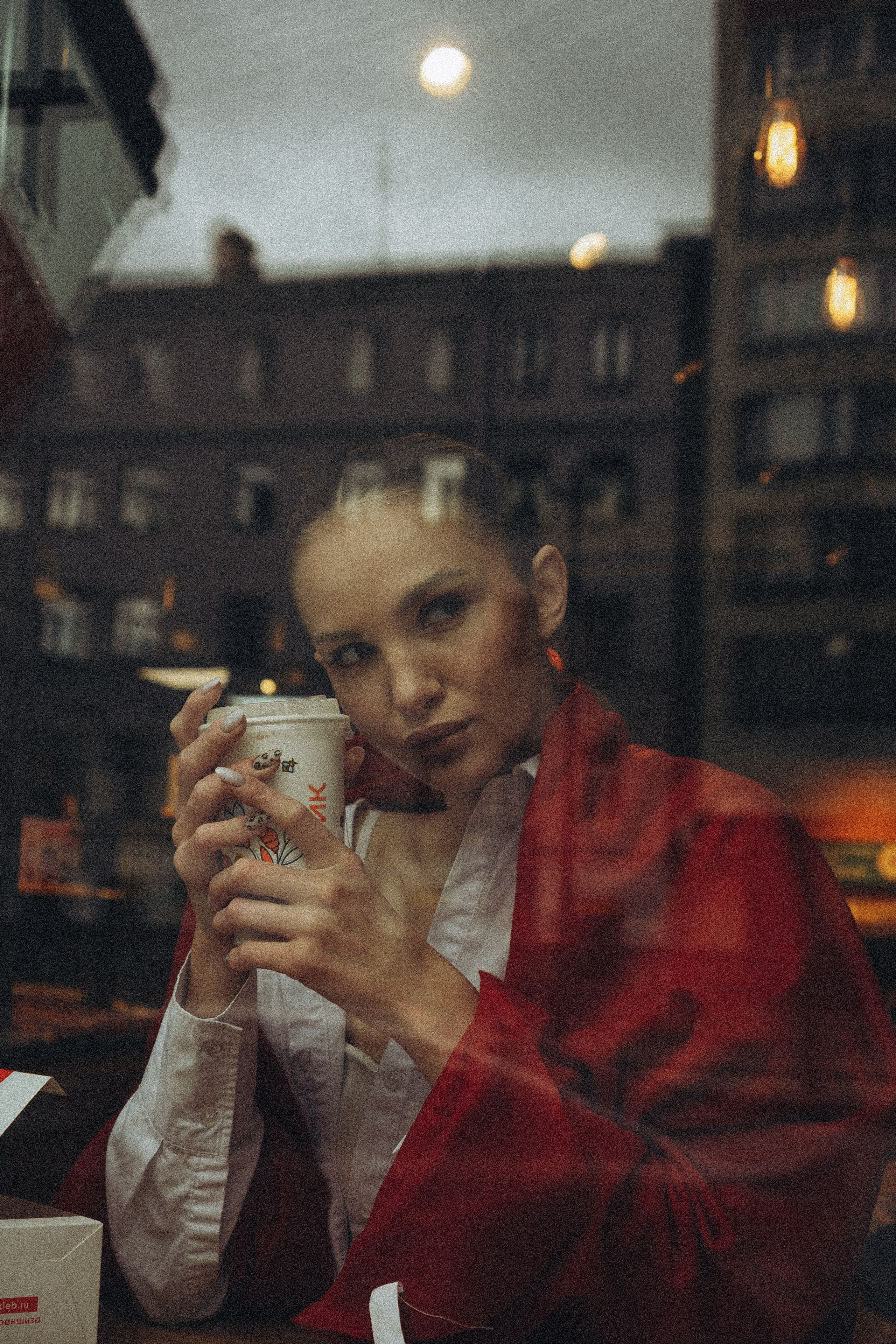 МЫ ГУЛЯЛИ ПРО КРЫШАМ ПИТЕРА. Профессиональный фотограф, Санкт-Петербург — Виктория Богомолова