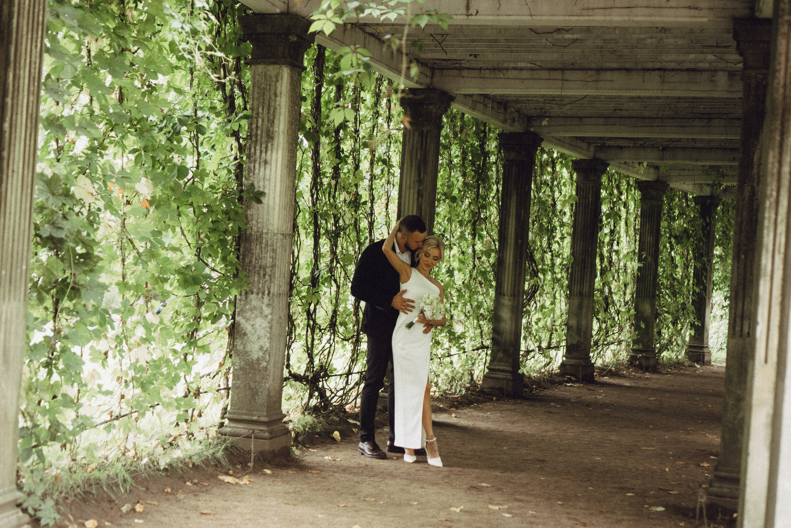 СВАДЕБНАЯ ИСТОРИЯ В ГОРОДЕ ПУШКИН ВОЗЛЕ ЕКАТЕРИНИНСКОГО ДВОРЦА И В ПАРКЕ. Профессиональный фотограф, Санкт-Петербург — Виктория Богомолова