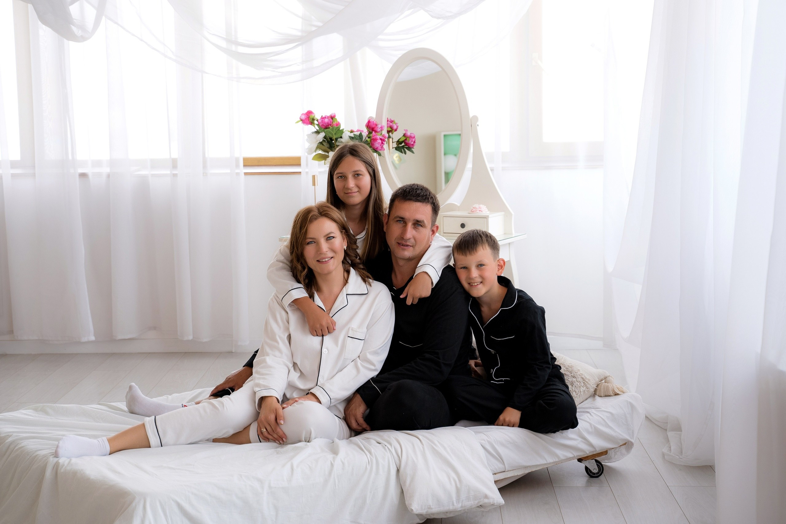 Комплекты Family look. Фотостудия Малина в городе Улан-Удэ. Фотограф Ирина Жарникова