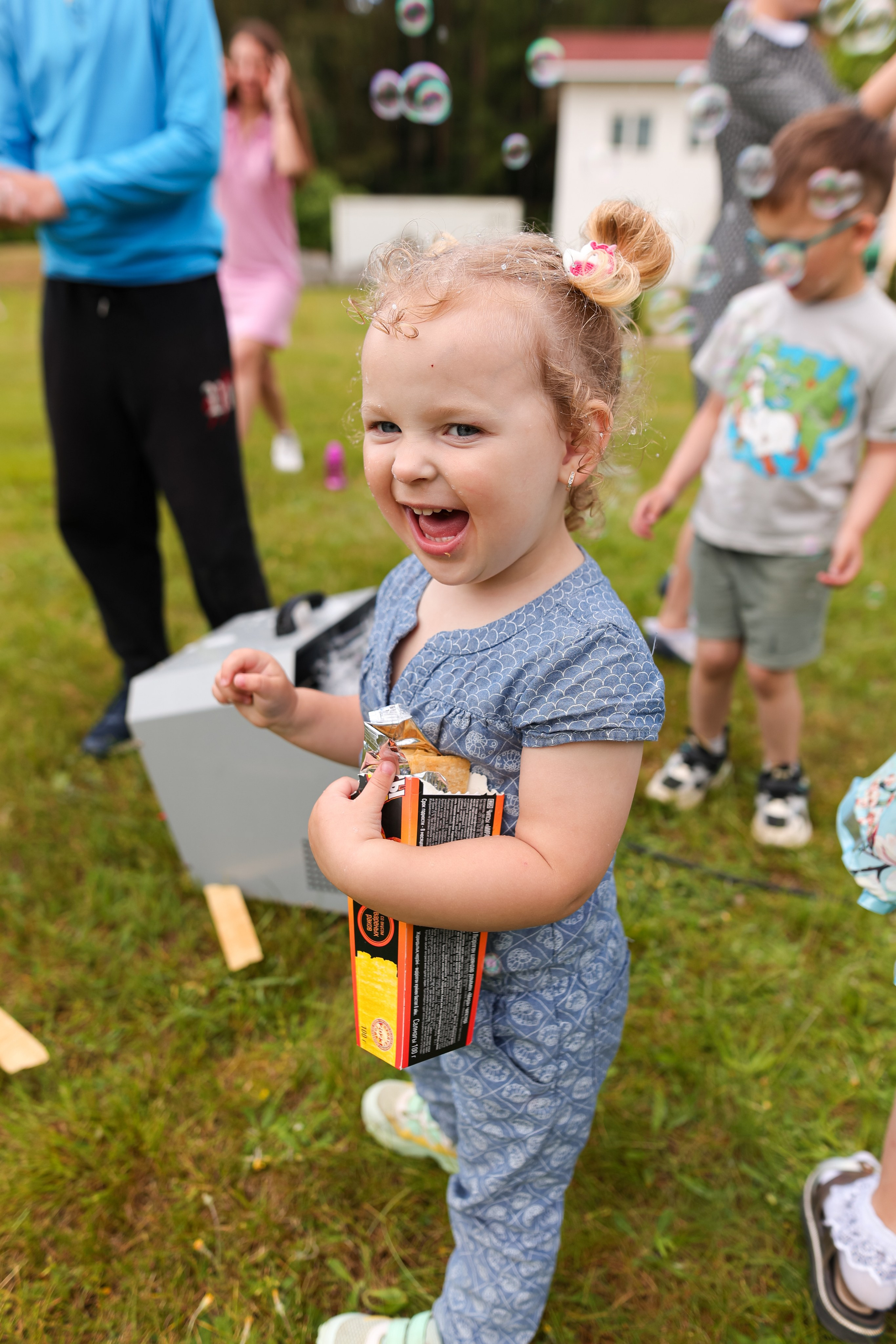 Благотворительный проект в Caritas. Свадебный фотограф Беларусь Ольга Козыренко