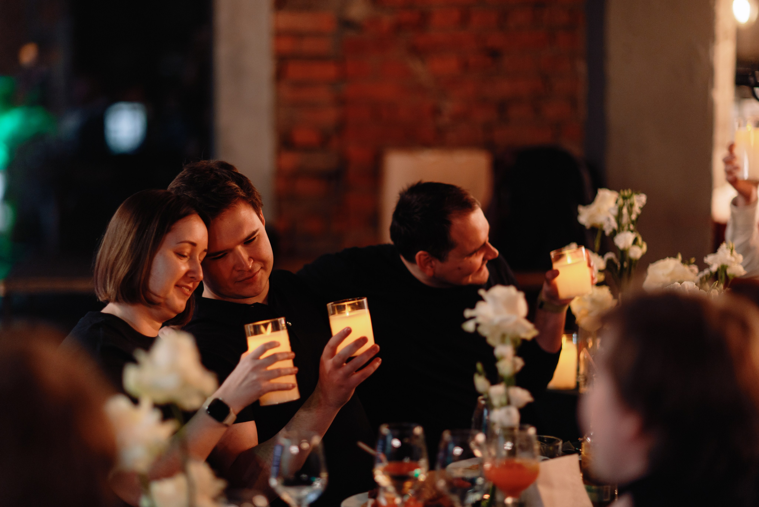 ЛЮБЛЮ ЕЁ БОЛЬШЕ НАШЕЙ МАШИНЫ