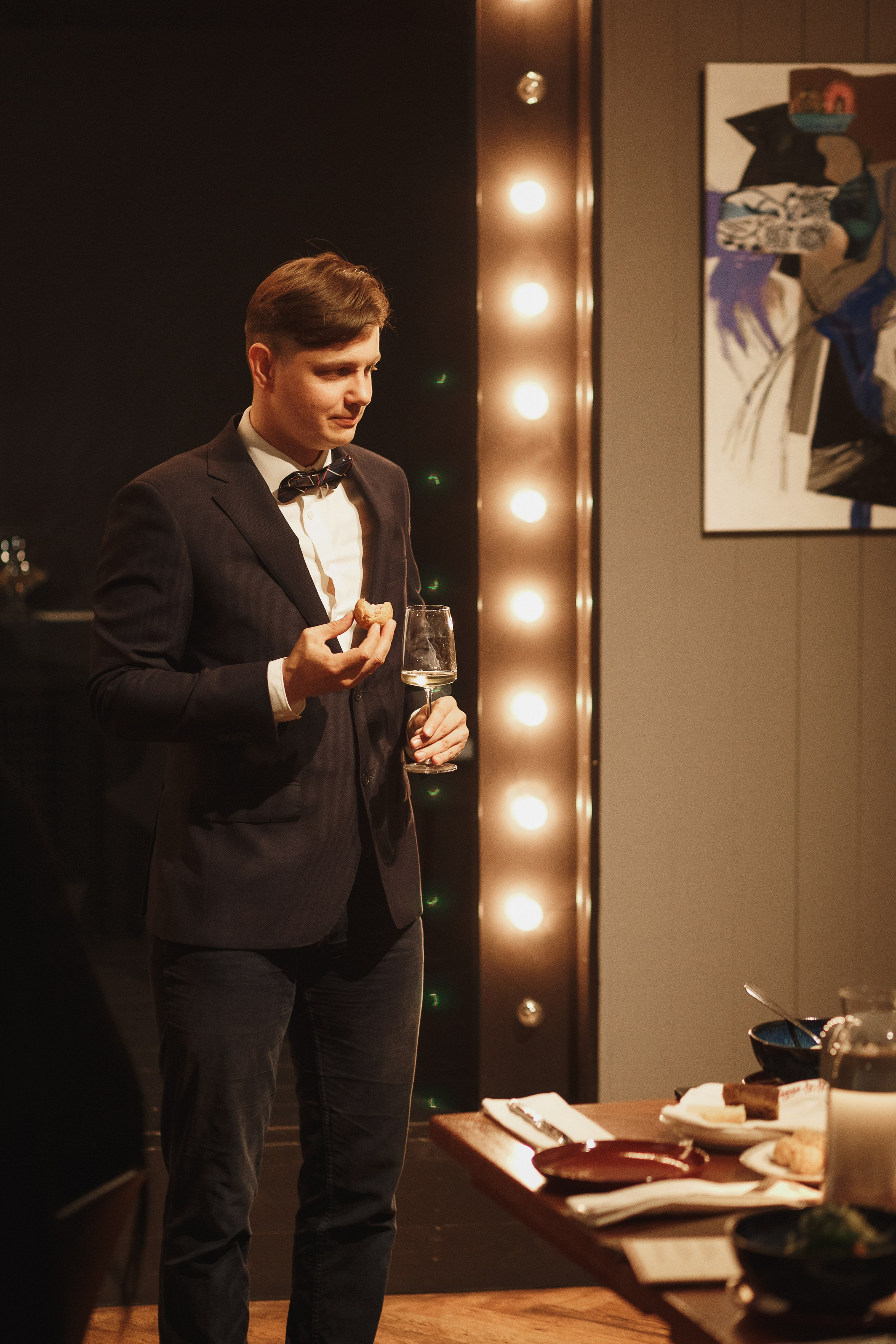 Фото клуба любителей российских вин в ресторане Мадам Ку-Ку, Таганрог. Свадебный и семейный фотограф в Таганроге Бакарюк Антон