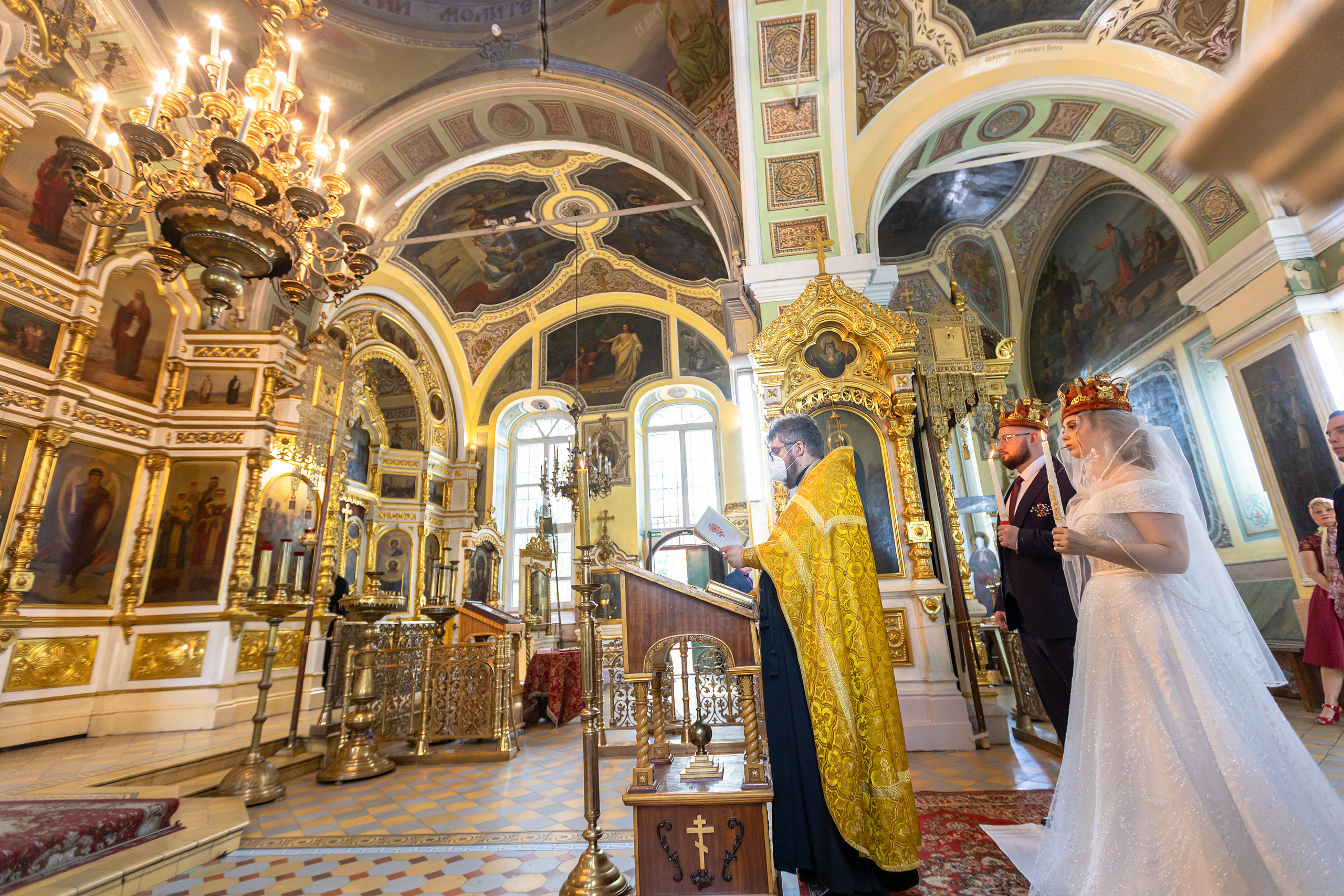 Венчание Александра и Анастасии в Храме Двенадцати Апостолов г. Тула. Фотограф в Туле Крупский АнДРей. Фотостудия «КАДР71» в Туле