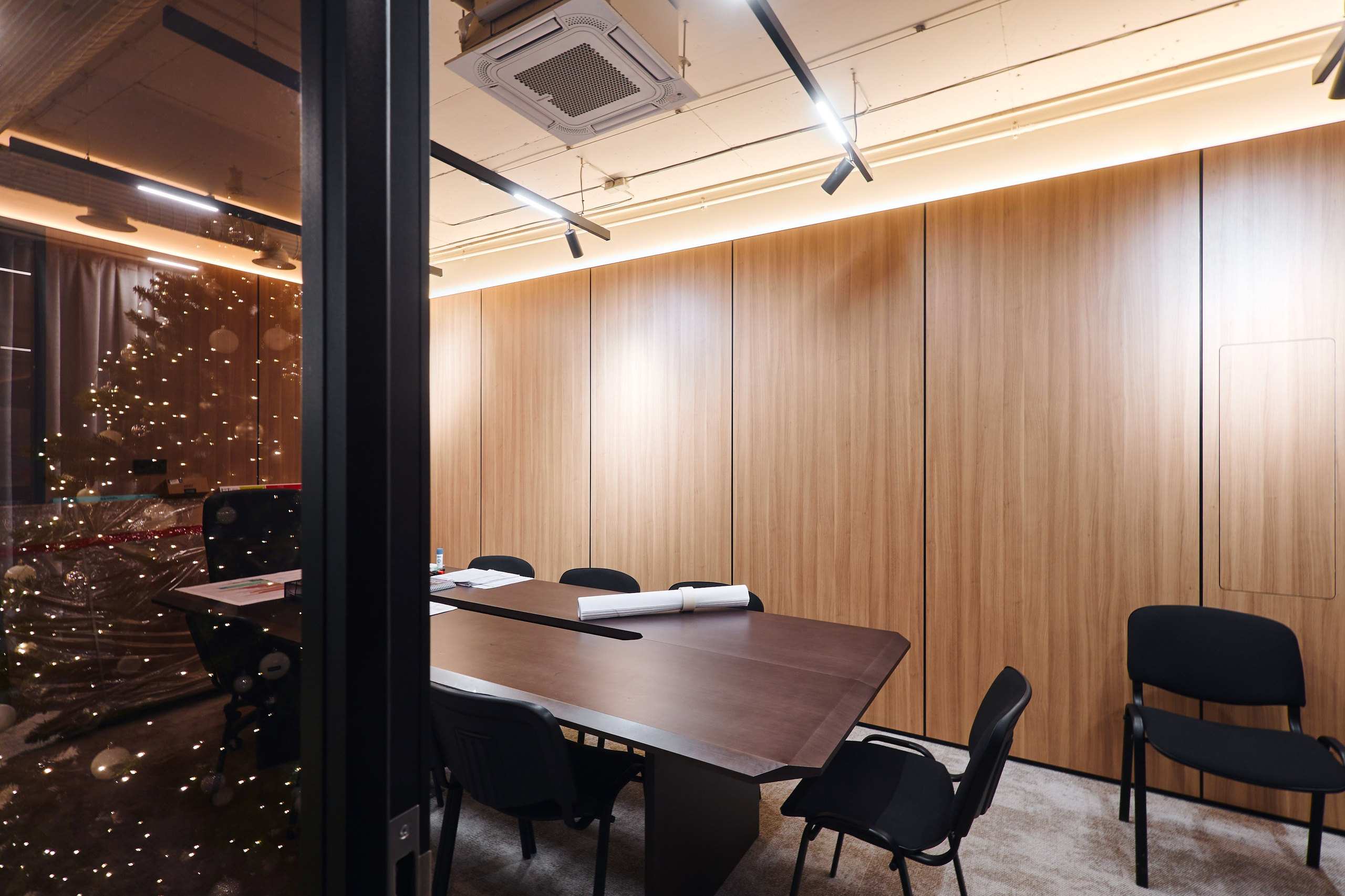 Офис ТОЛК. Бизнес портрет Аэросъемка Интерьерная съемка Тюмень