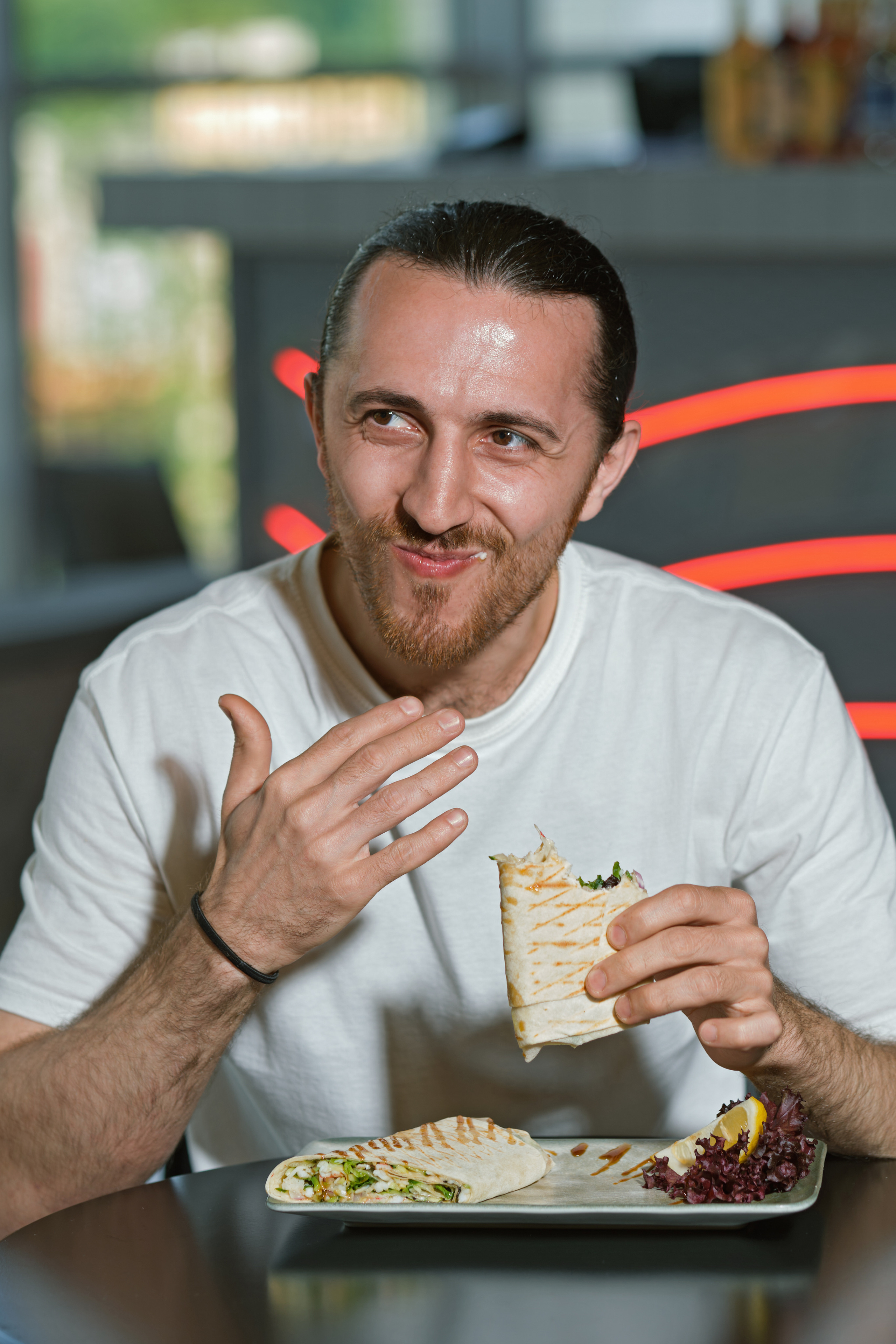 Рекламная съёмка для фудкортов. Бизнес, мужской фотограф в Краснодаре | Аксёнов Алексей Владимирович