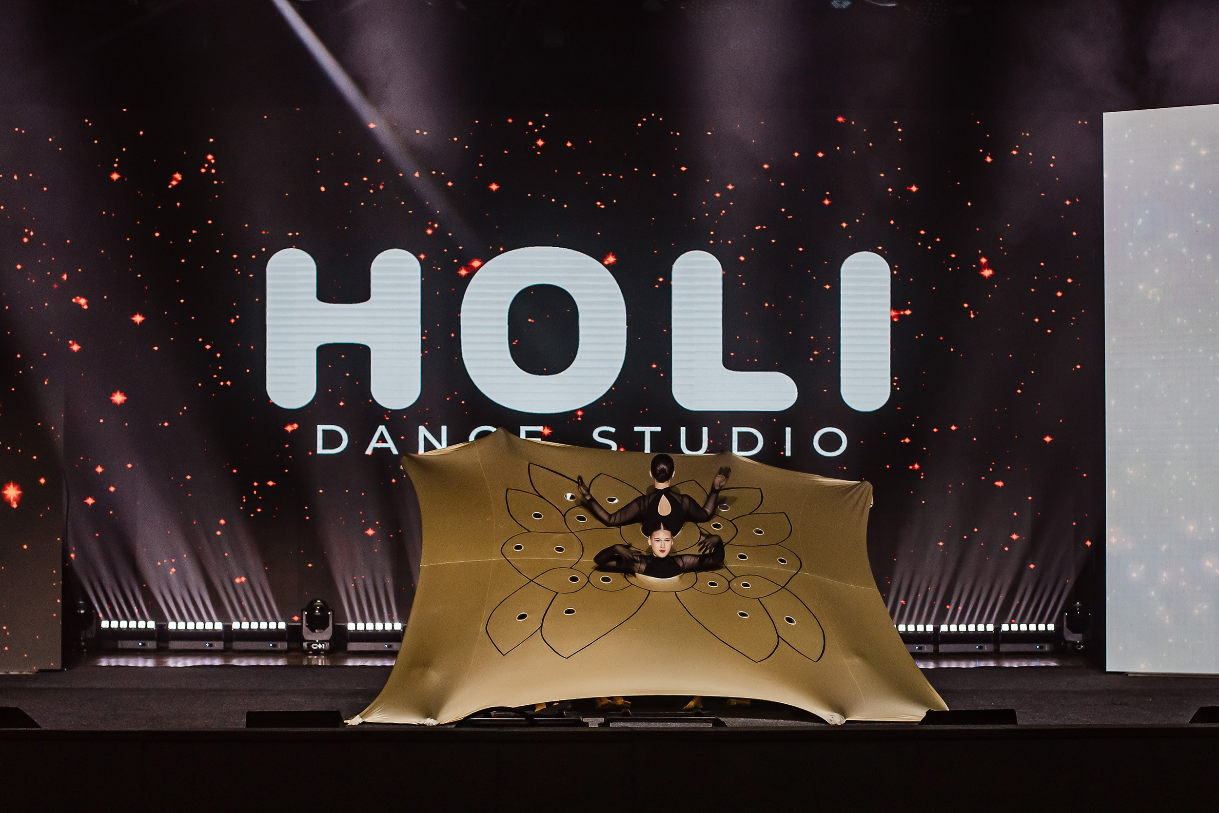 10 лет Holi Fance Studio | Part 1. Кипятком Павлодар